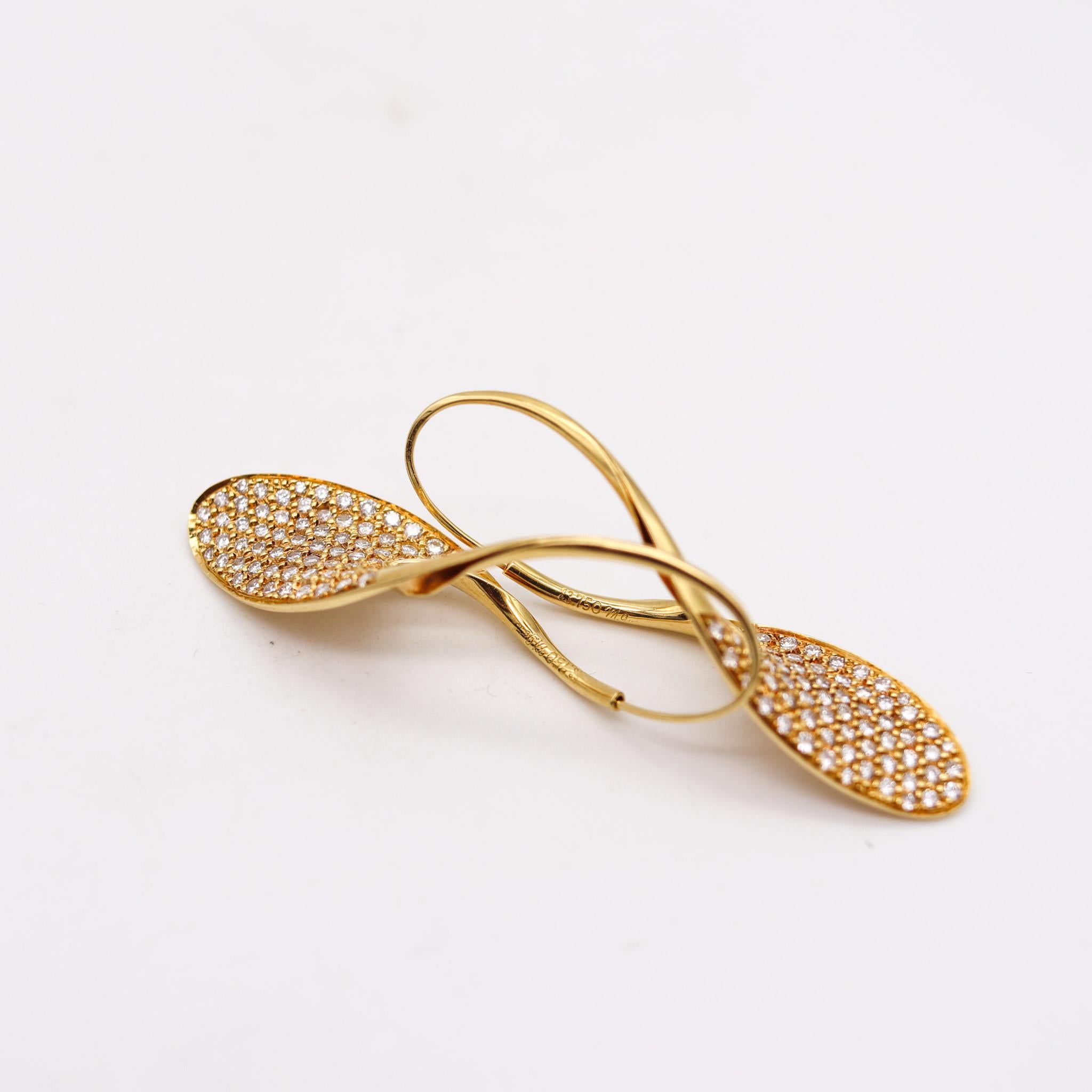 Michael Good Aerodynamic Drop Earrings in 18kt Gold with 4.08ctw in Diamonds In Excellent Condition In Miami, FL