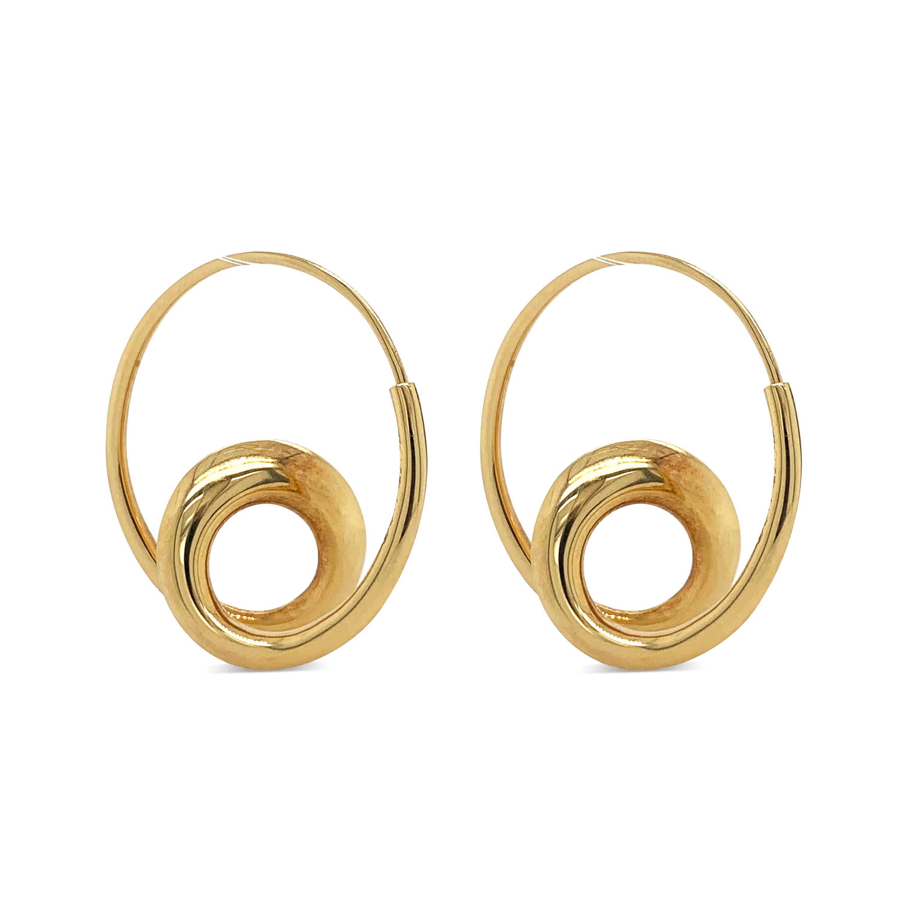 Michael Good Baroque Twisted Hoop Earrings in 18k Yellow Gold In Good Condition In Philadelphia, PA