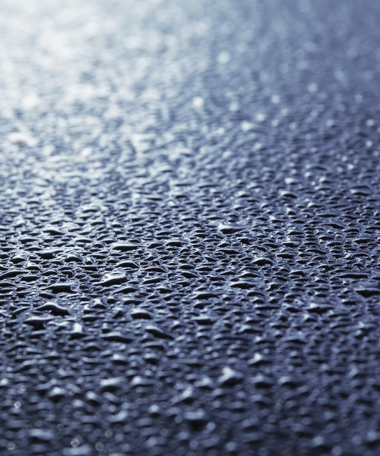 Abstract Photograph di Michael Götze - Frozen - fotografia astratta contemporanea di paesaggio con bolle d'acqua