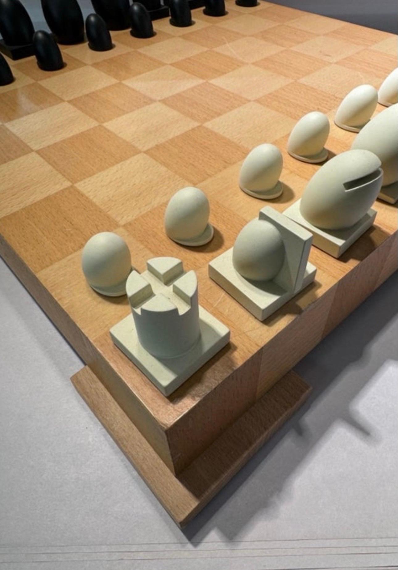 Michael Graves Chess Set, circa 2000 In Good Condition In New York, NY