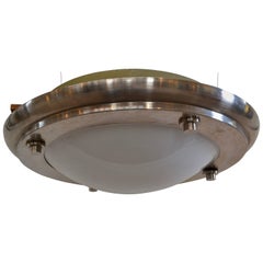 Michael Graves Conçu un luminaire en acier inoxydable et plexiglas
