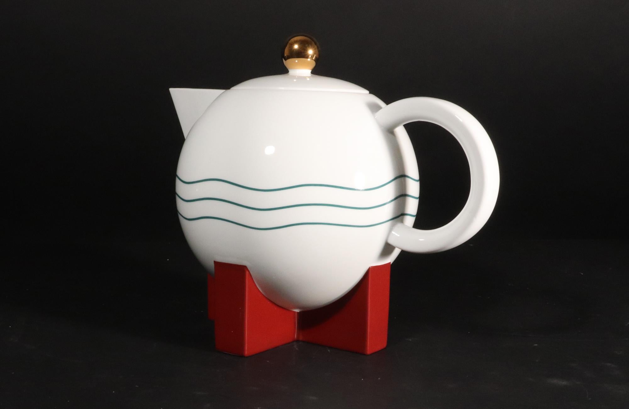 Michael Graves Little Dripper Porcelain Filter Drip Coffeemaker For Sale 10