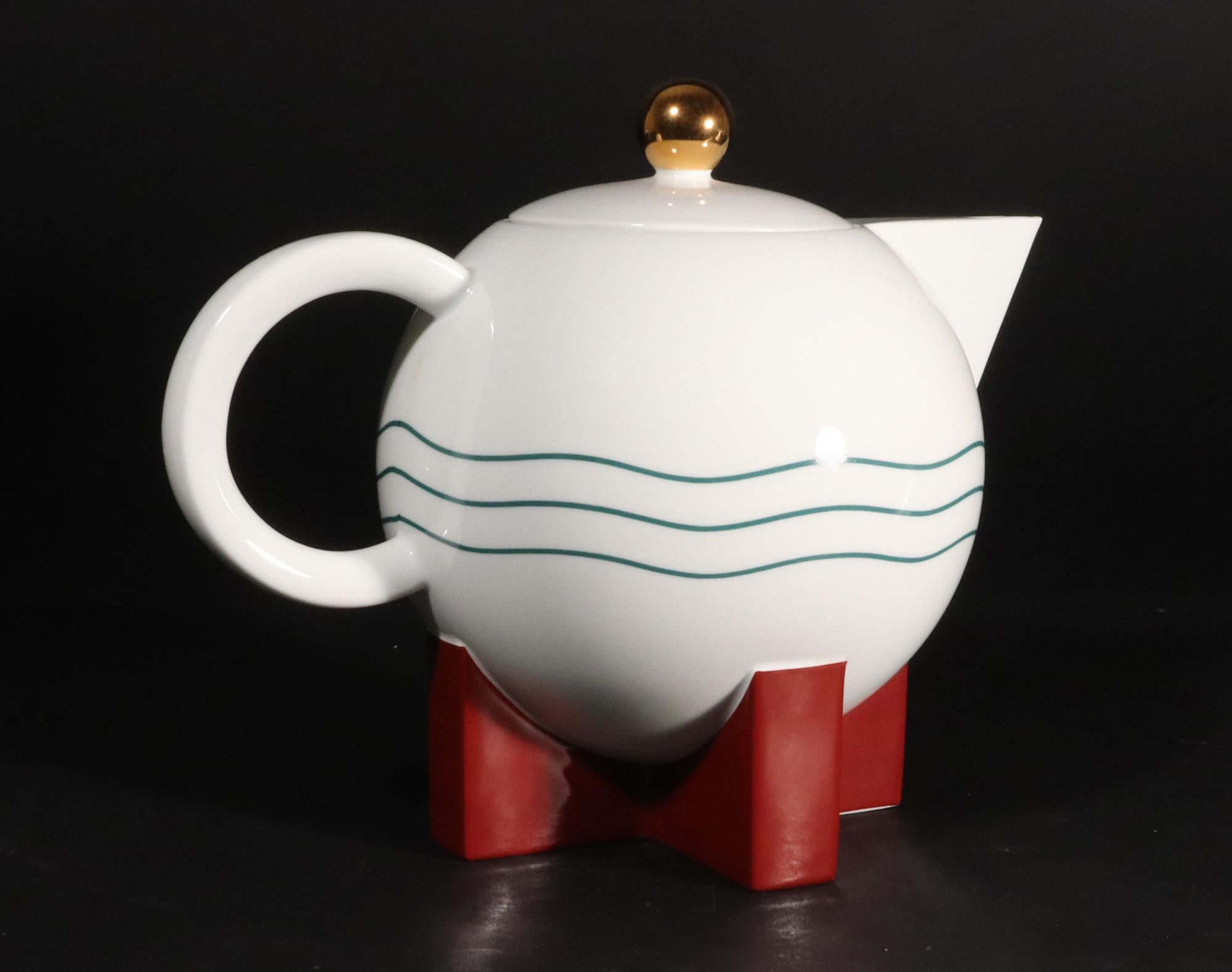 Michael Graves Little Dripper Porcelain Filter Drip Coffeemaker For Sale 11