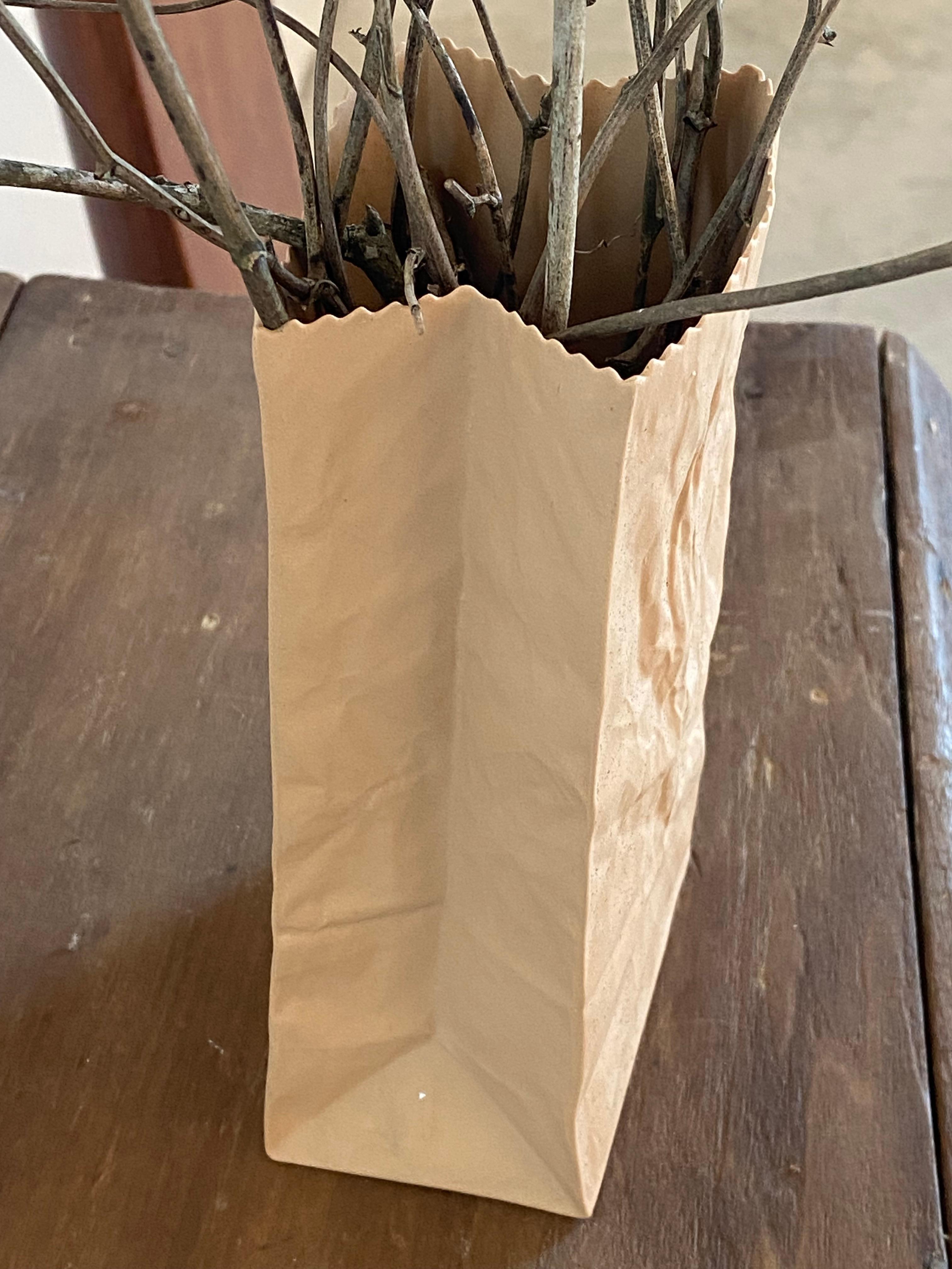 Michael Harvey Ceramic Brown Paper Bag Pop Art Sculpture, 1970s (Canada) im Angebot 10