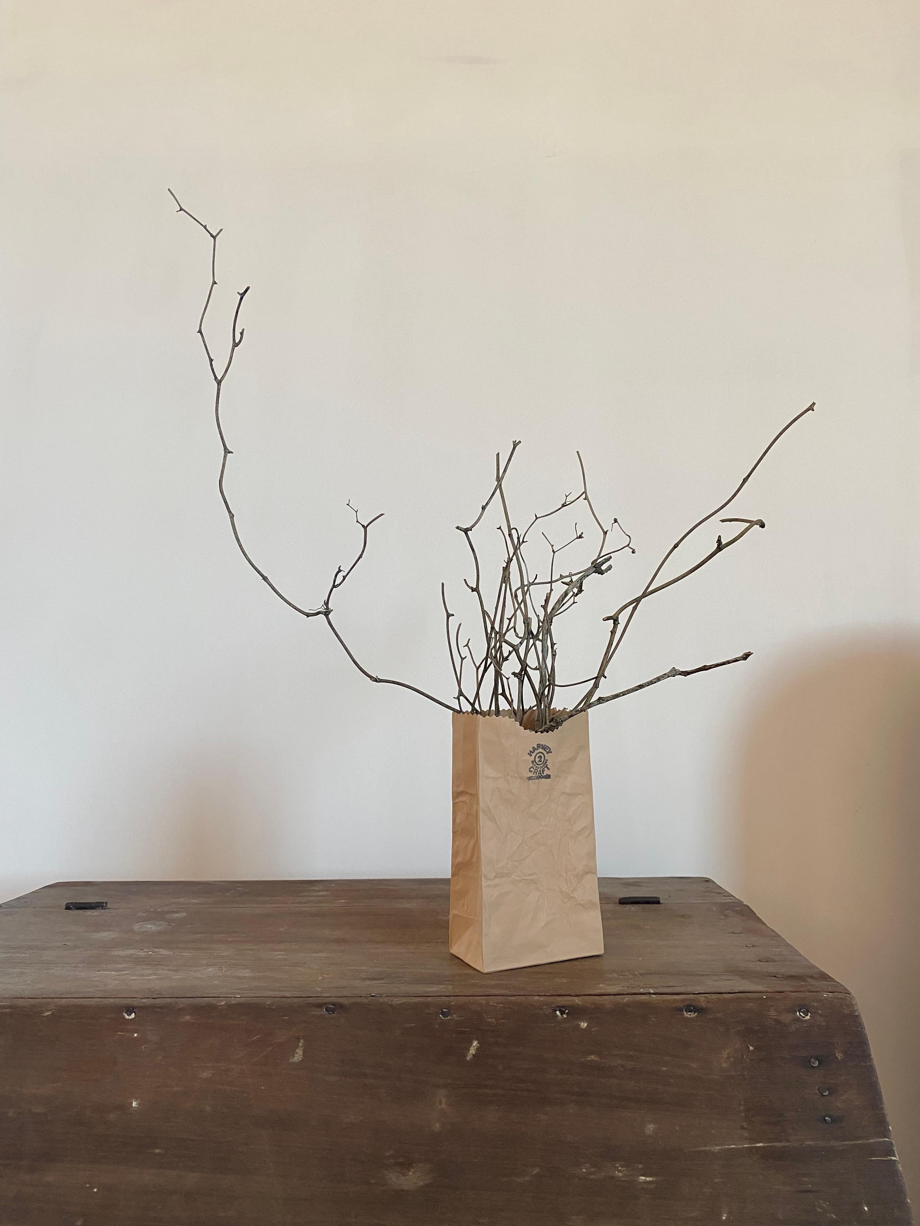 Michael Harvey Ceramic Brown Paper Bag Pop Art Sculpture, 1970s (Canada) (20. Jahrhundert) im Angebot