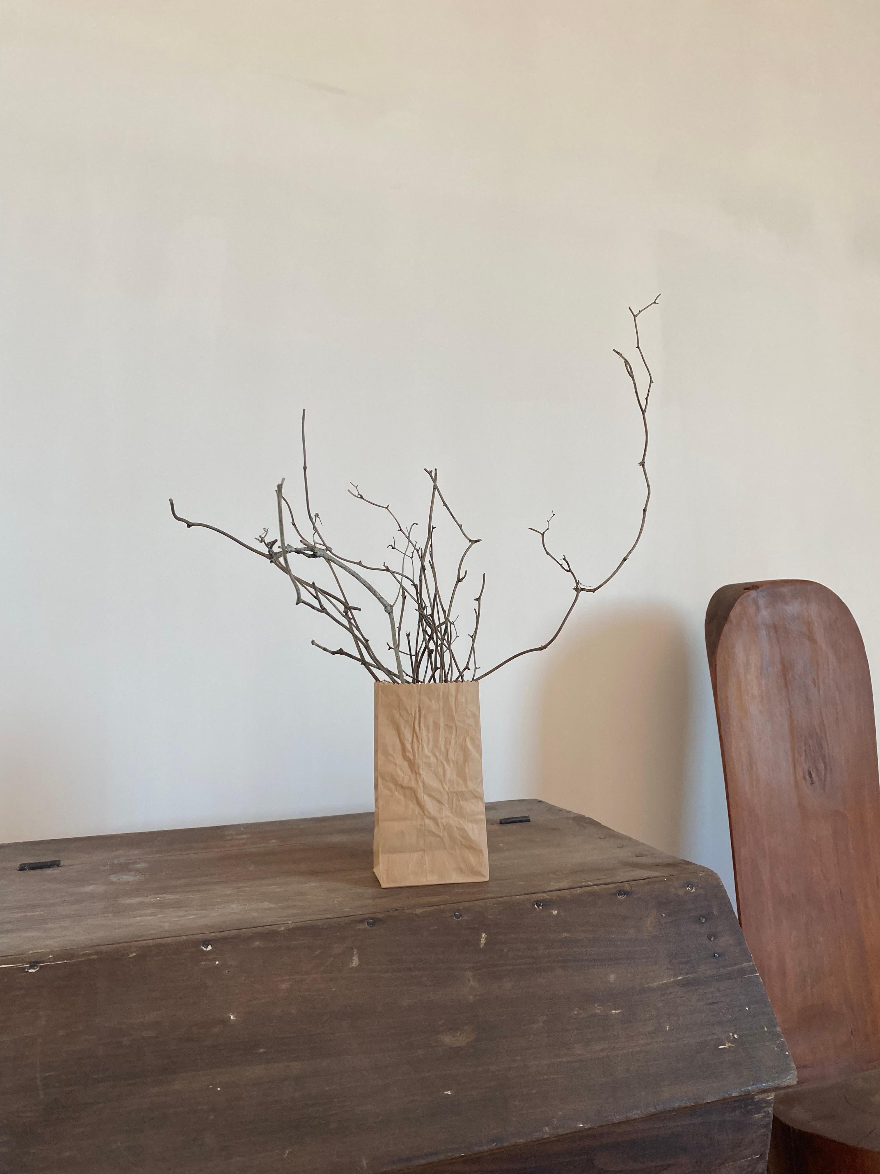 Michael Harvey Ceramic Brown Paper Bag Pop Art Sculpture, 1970s (Canada) im Angebot 1