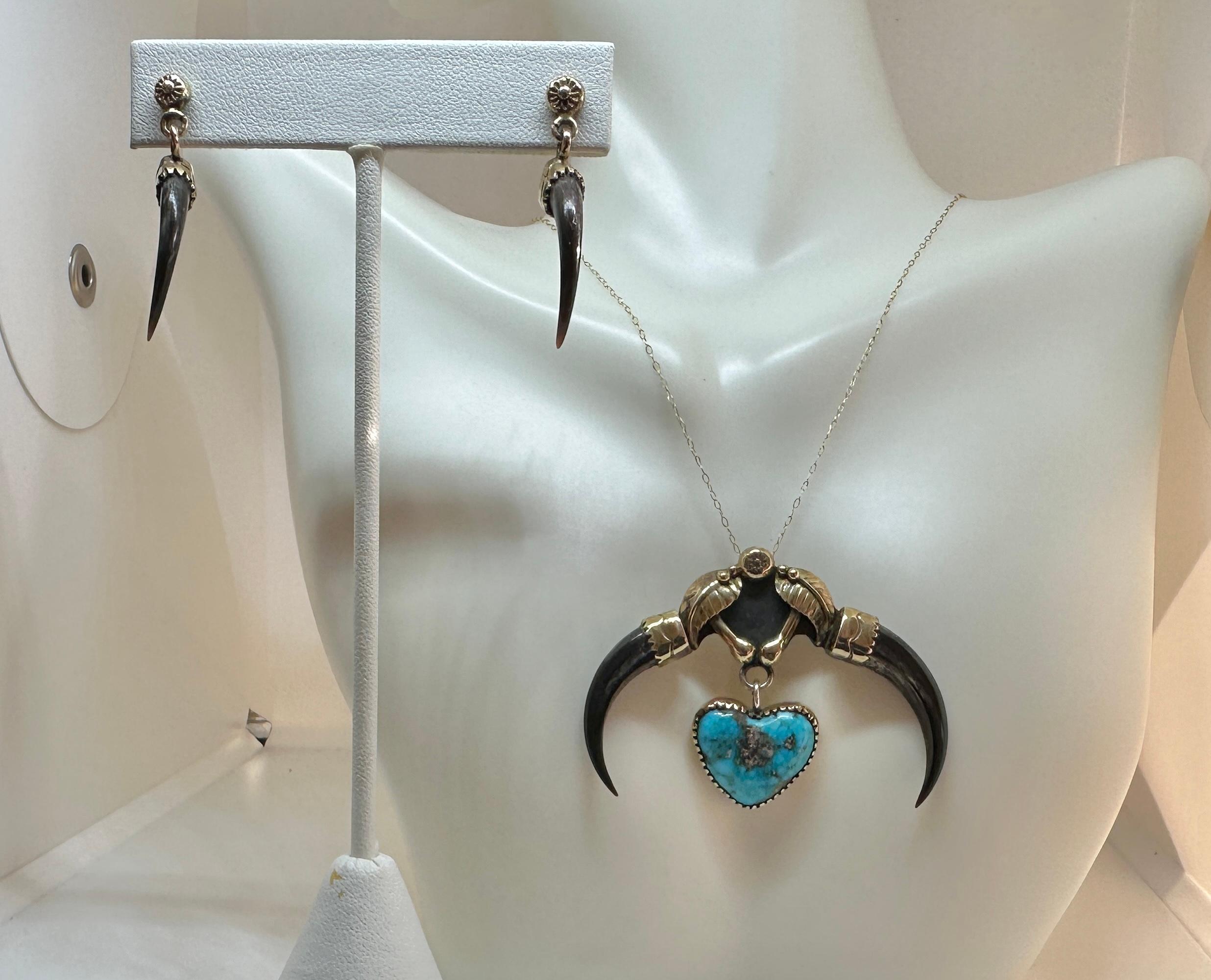 Native American Michael Horse Turquoise Heart Claw 14 Karat Gold Pendant Necklace And Earrings For Sale