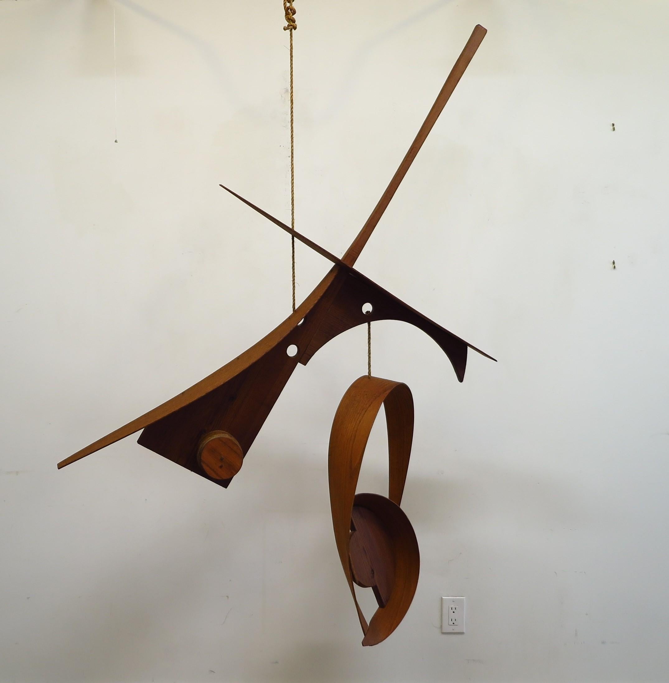 Michael Ince Sculpture Mobil en vente 3