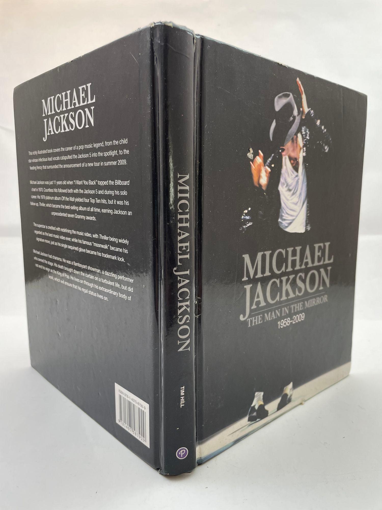Michael Jackson The Man in the Mirror 1958-2009 par Tim Hill Bon état - En vente à North Hollywood, CA