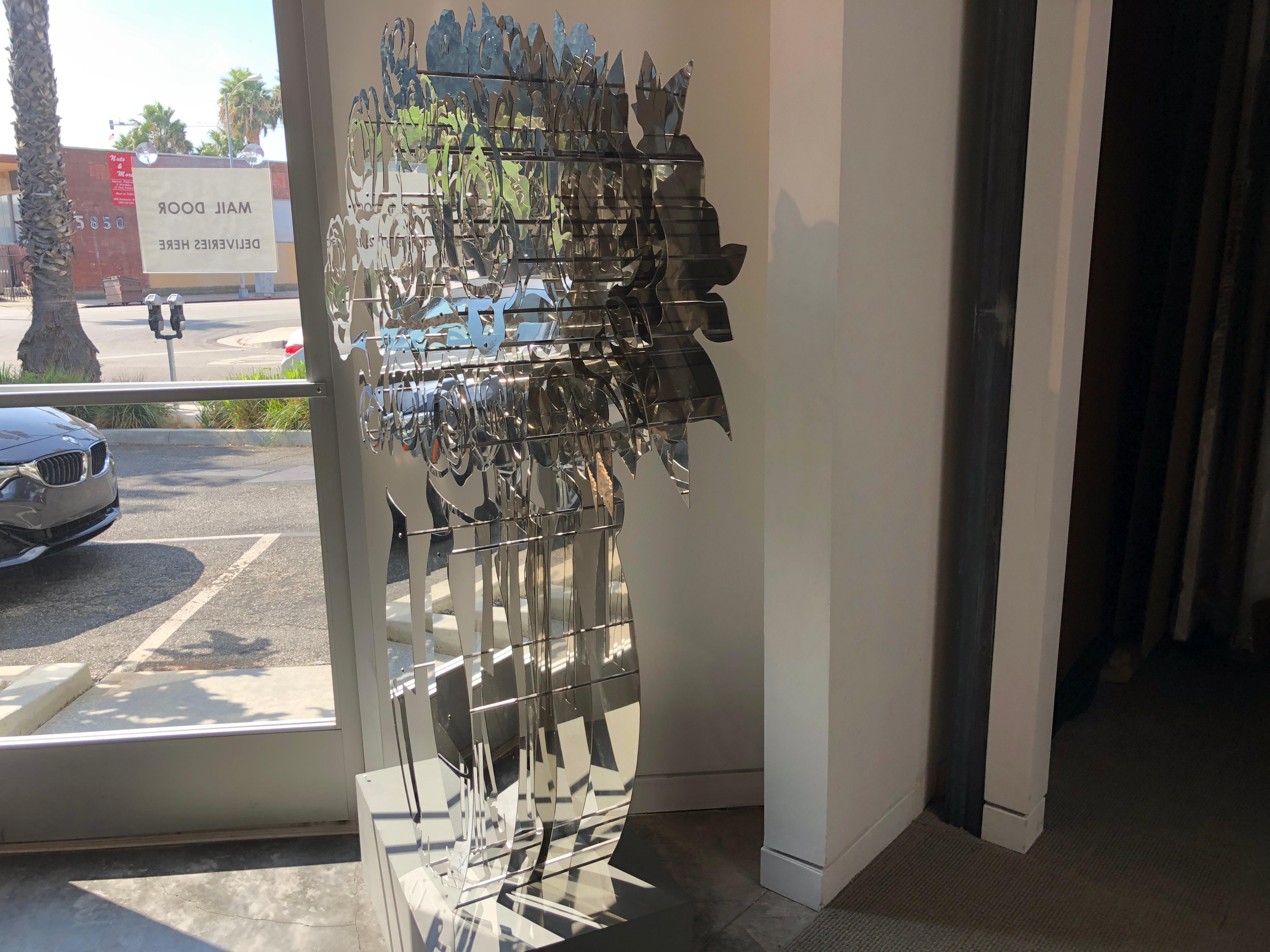 Vase of Roses - Mirrored Stainless 60 - Sculpture by Michael Kalish