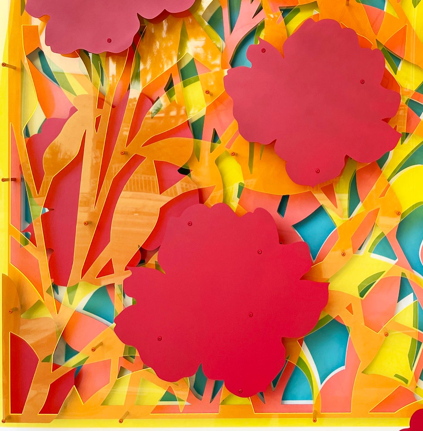 jaune à fleurs abstraites sur corail - Jaune Abstract Painting par Michael Kalish