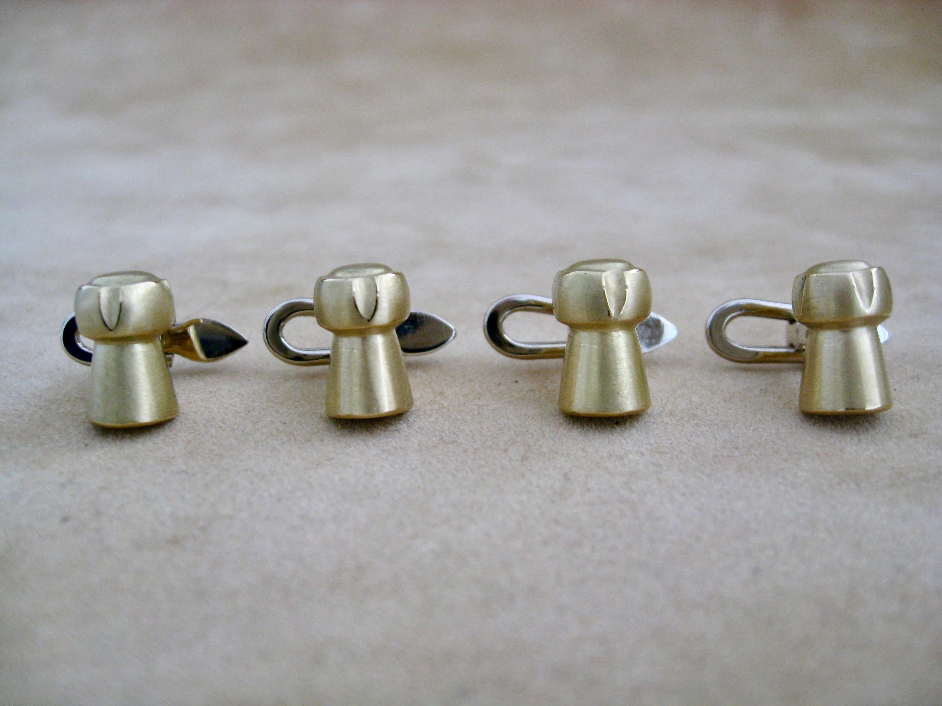 Michael Kanners 18kt Yellow Gold Champagne Cork Shirt Studs (4) In New Condition In Bal Harbour, FL