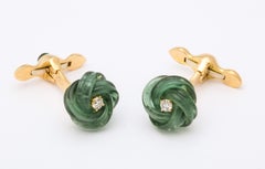 Michael Kanners Boutons de manchette à nœud magique en tourmaline verte sculptée et diamants