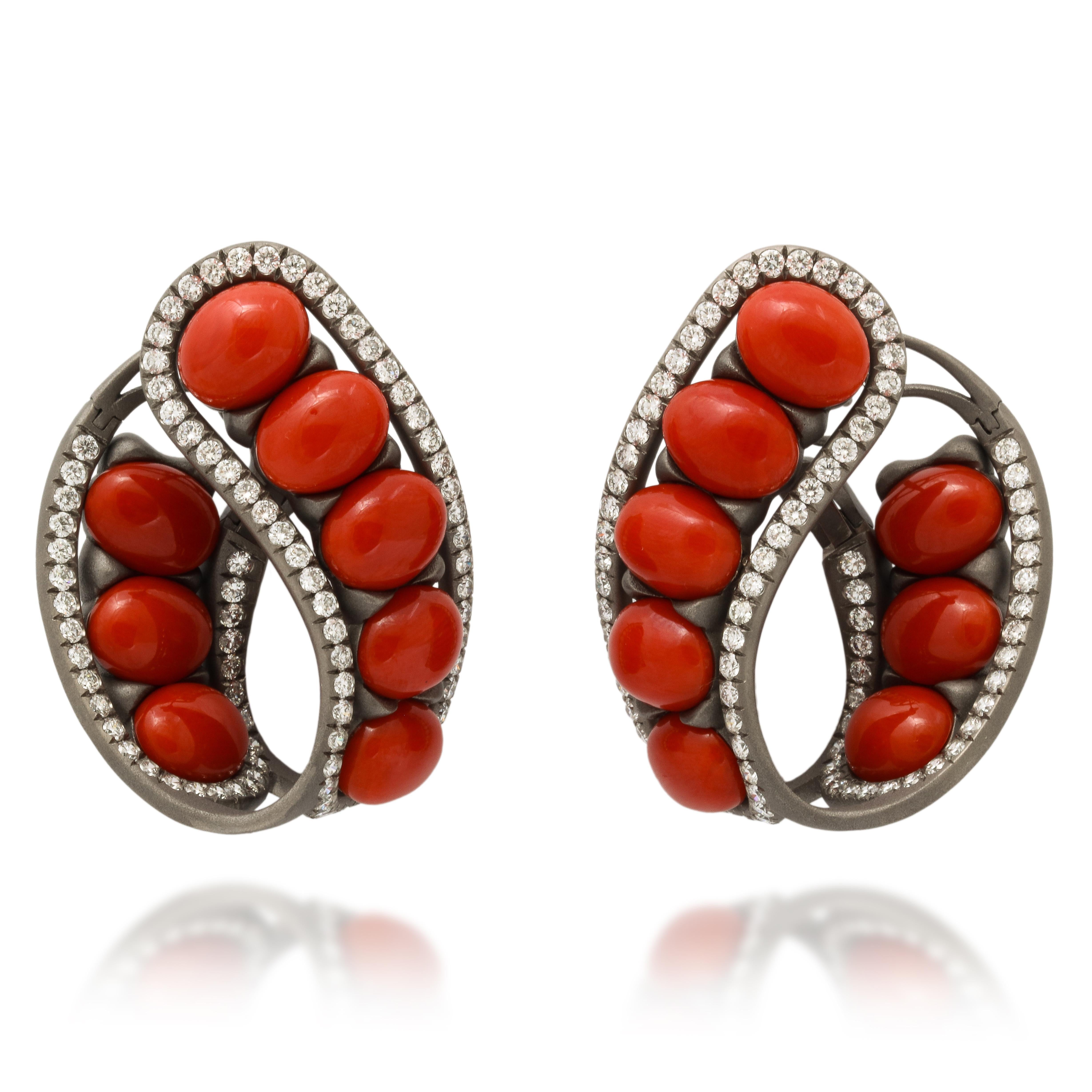 Michael Kanners Coral Diamond and Titanium Earrings In New Condition For Sale In Bal Harbour, FL