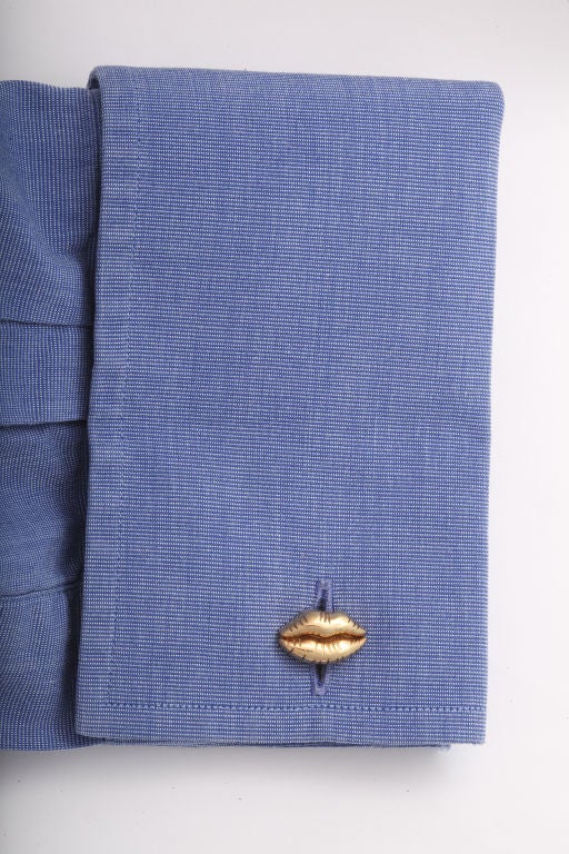 Michael Kanners Gold Lips Cufflinks In New Condition In Bal Harbour, FL