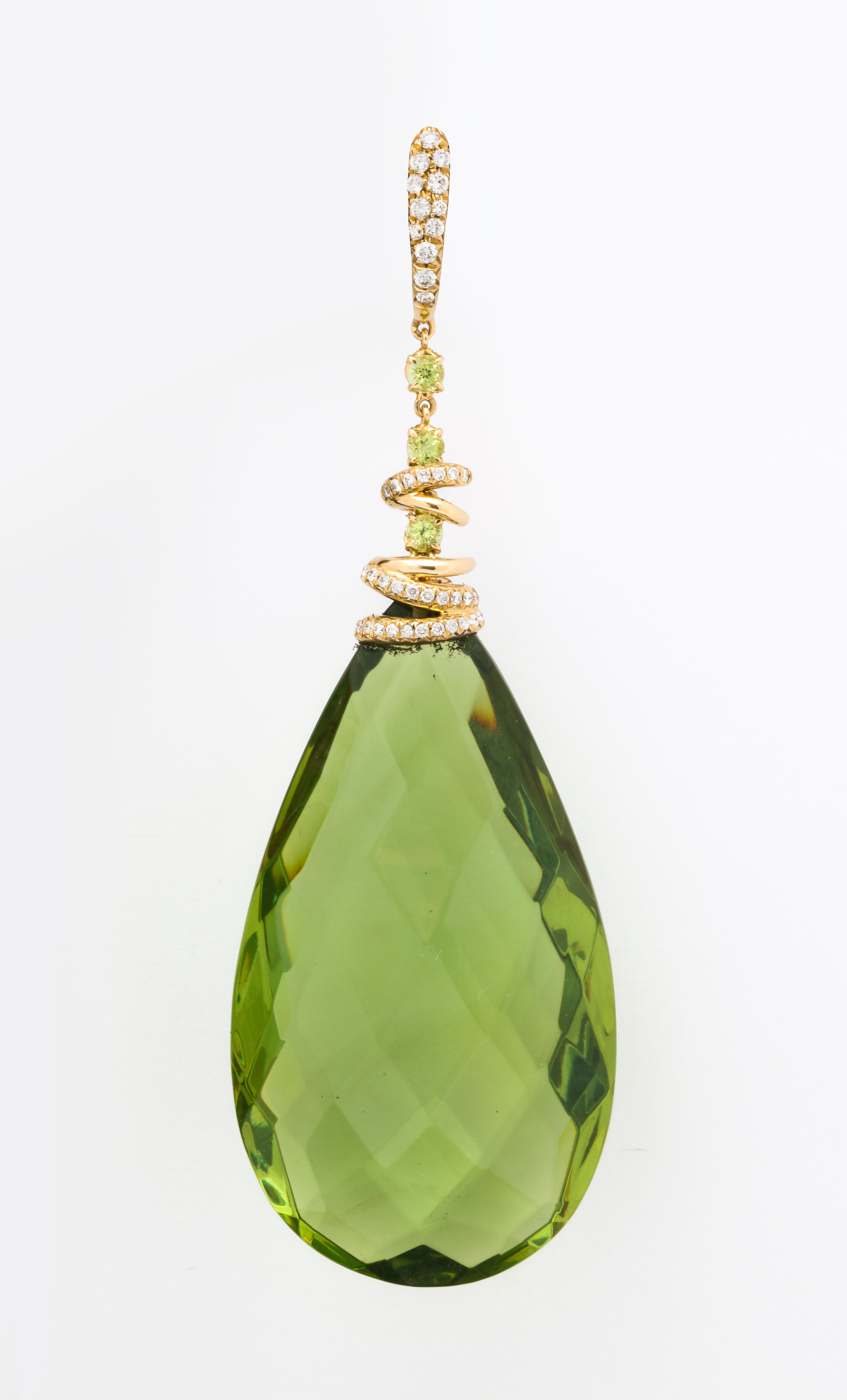Michael Kanners Green Amber Peridot Diamond Gold Drop Earclips In New Condition In Bal Harbour, FL