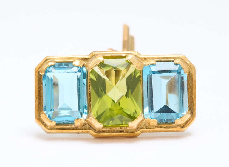Michael Kanners Three-Stone Peridot Blue Topaz Gold Cufflinks In New Condition For Sale In Bal Harbour, FL