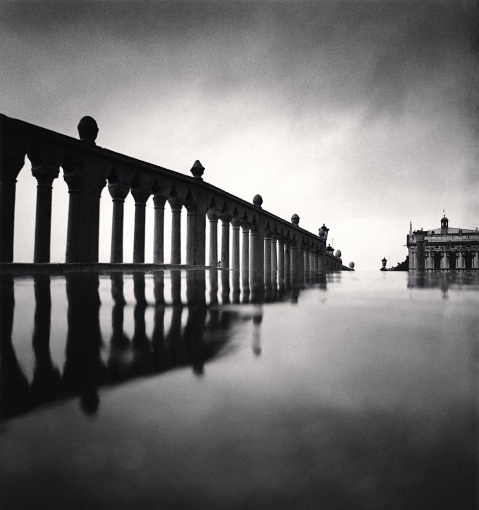 Reflejo de Acqua Alta, Venecia, Italia