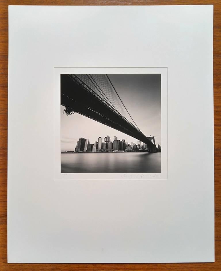 Brooklyn Bridge, Studie 1, New York, USA, von Michael Kenna, 2006 im Angebot 1