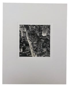 Fifth Avenue, New York, New York, USA - black and white photograph, architecture