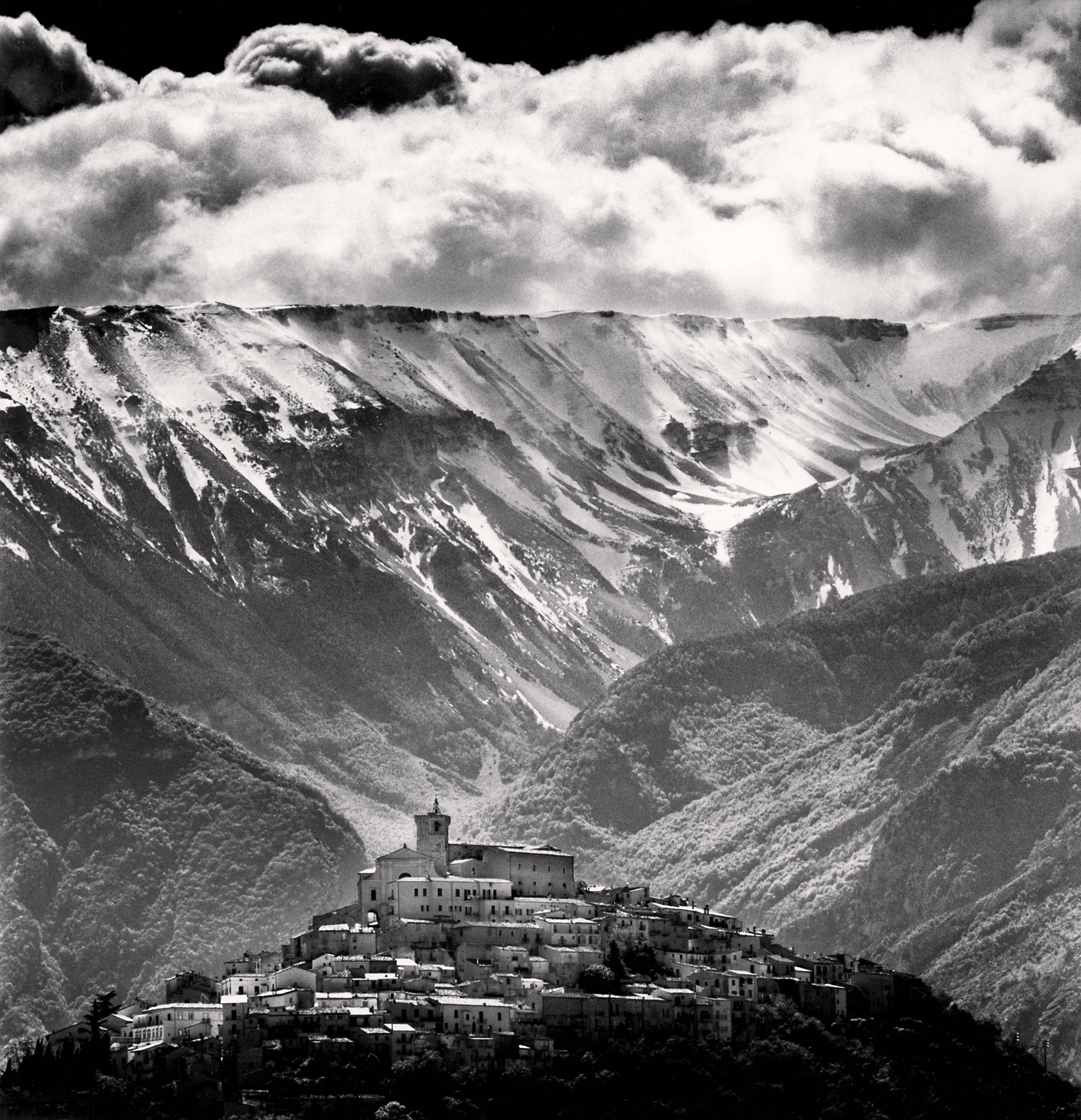 Gathering Clouds, Casoli, Abruzzo, Italy, 2016 - Michael Kenna (Black and White)