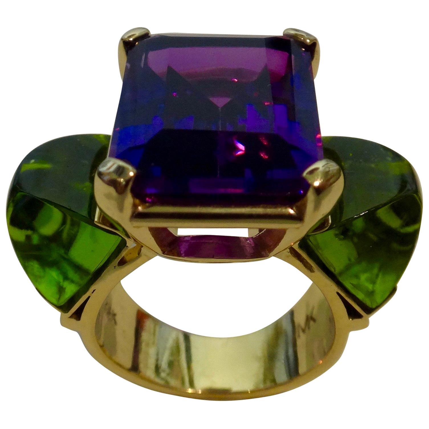 Michael Kneebone African Amethyst Sugarloaf Cabochon Peridot Cocktail Ring