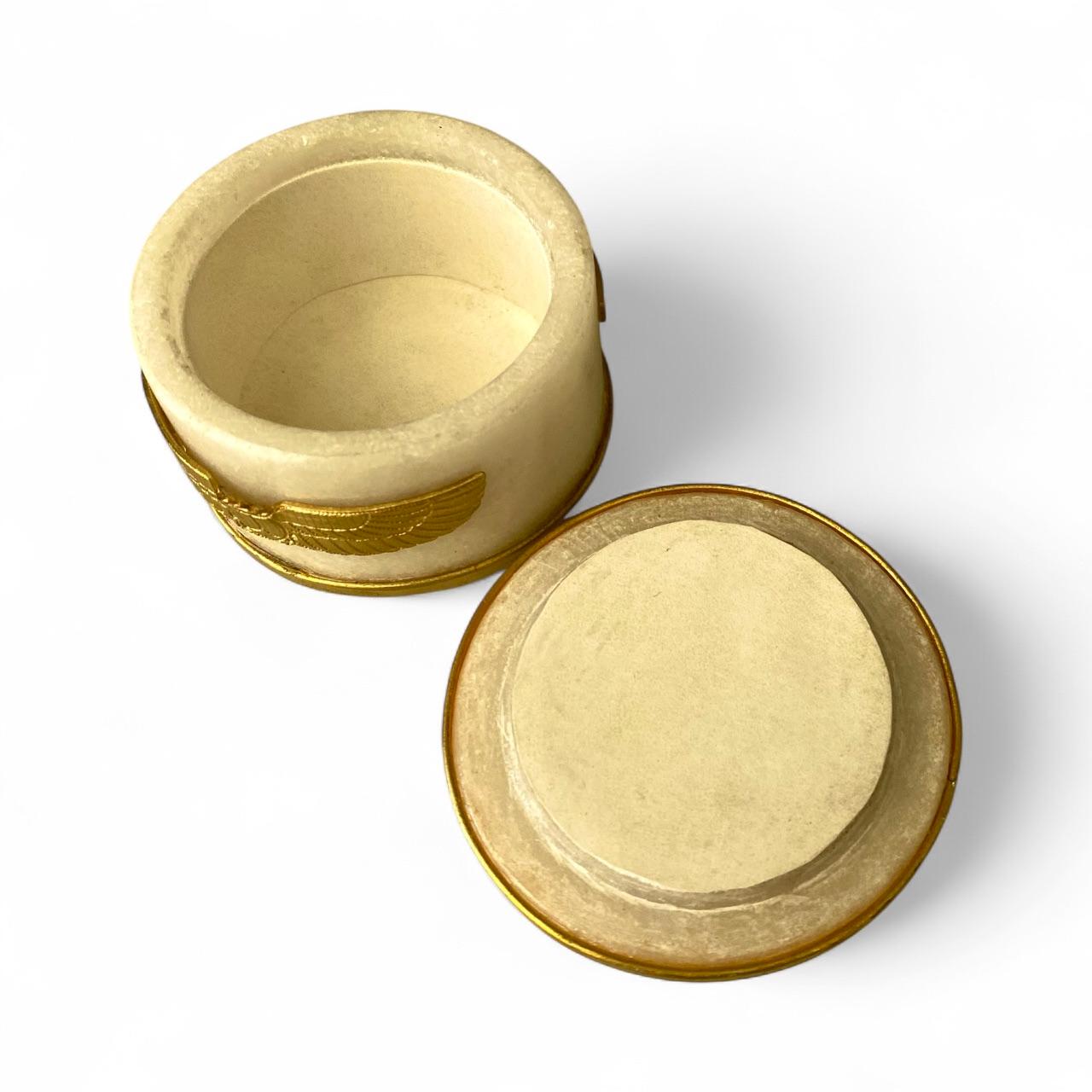 Michael Kneebone Alabaster Gilt Gold Bronze Scarab Ring Box In New Condition For Sale In Austin, TX