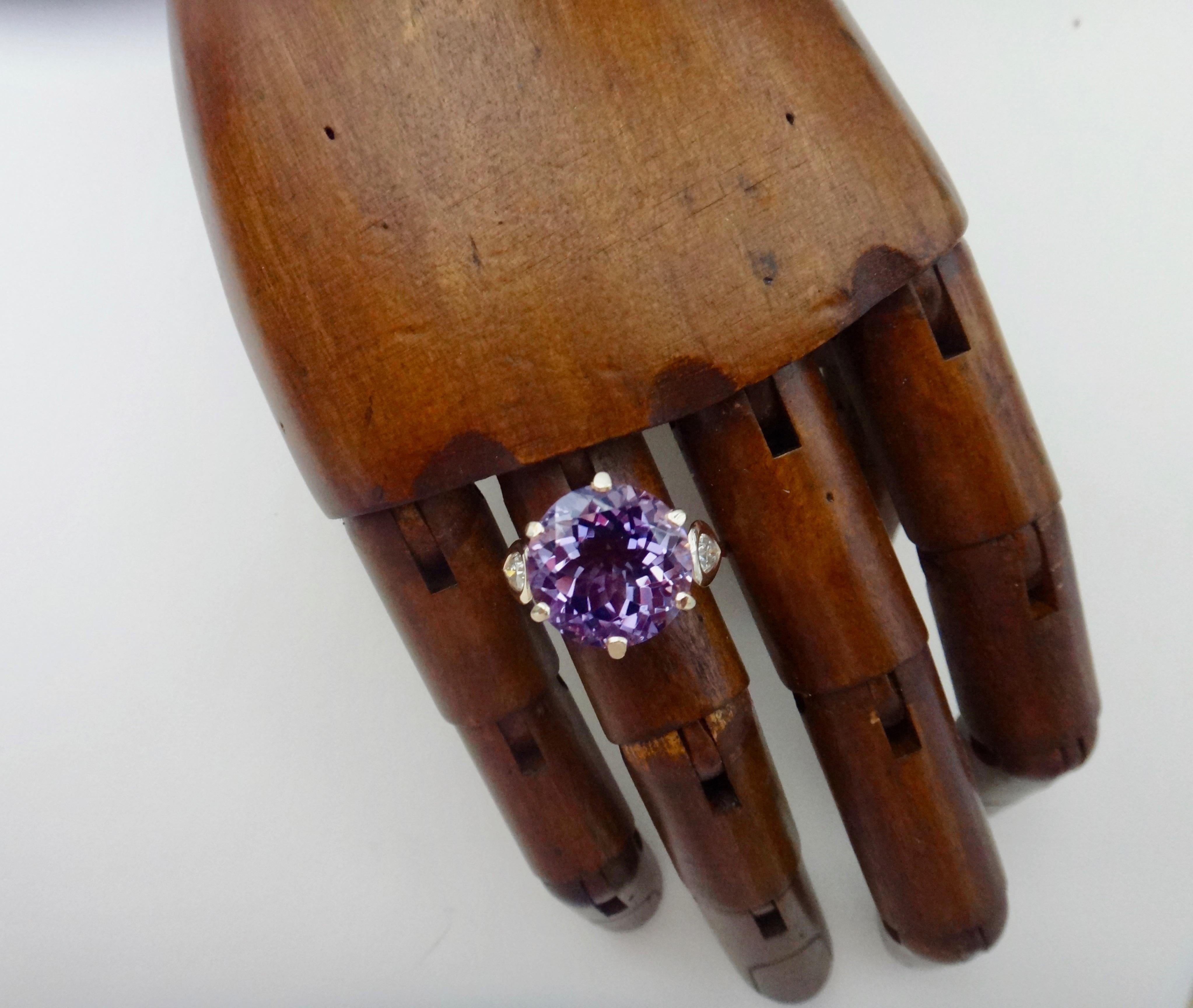 Contemporary Michael Kneebone Amethyst Pear Shaped Diamond 18 Karat Gold Cocktail Ring