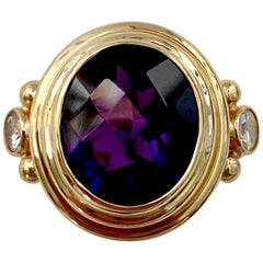 Michael Kneebone Cocktail-Ring, Amethyst, weißer Diamant, Archaik-Stil