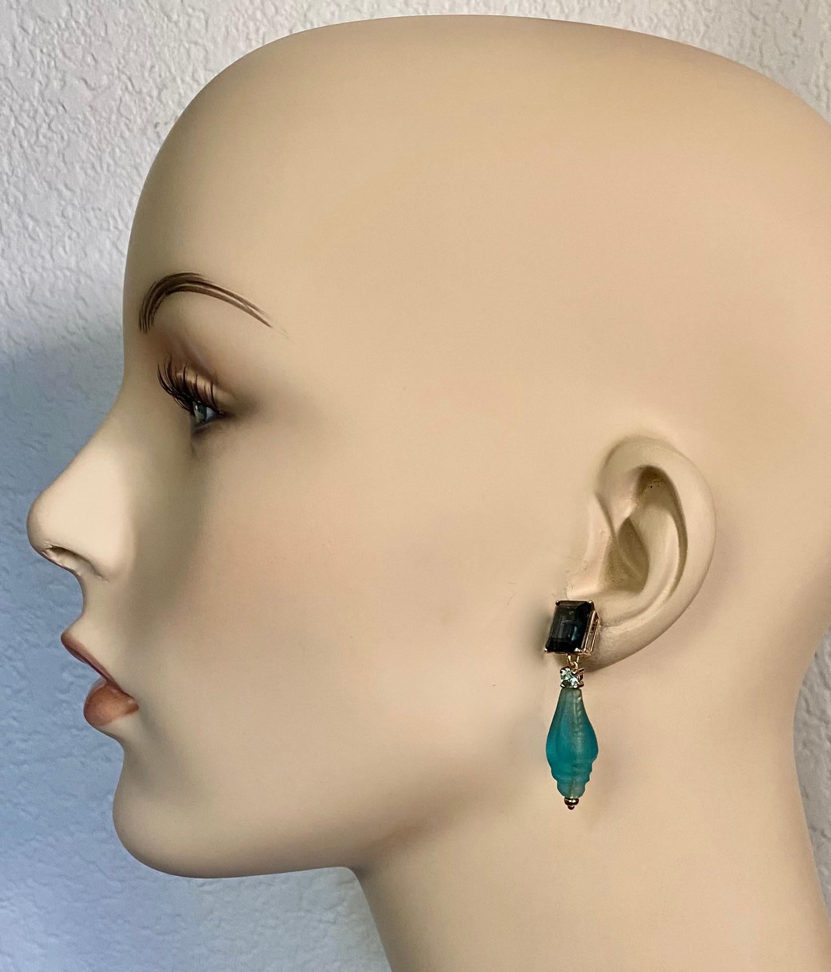 Michael Kneebone Blauer Topas-Ohrhänger aus antikem Glas mit Perlen im Angebot 4
