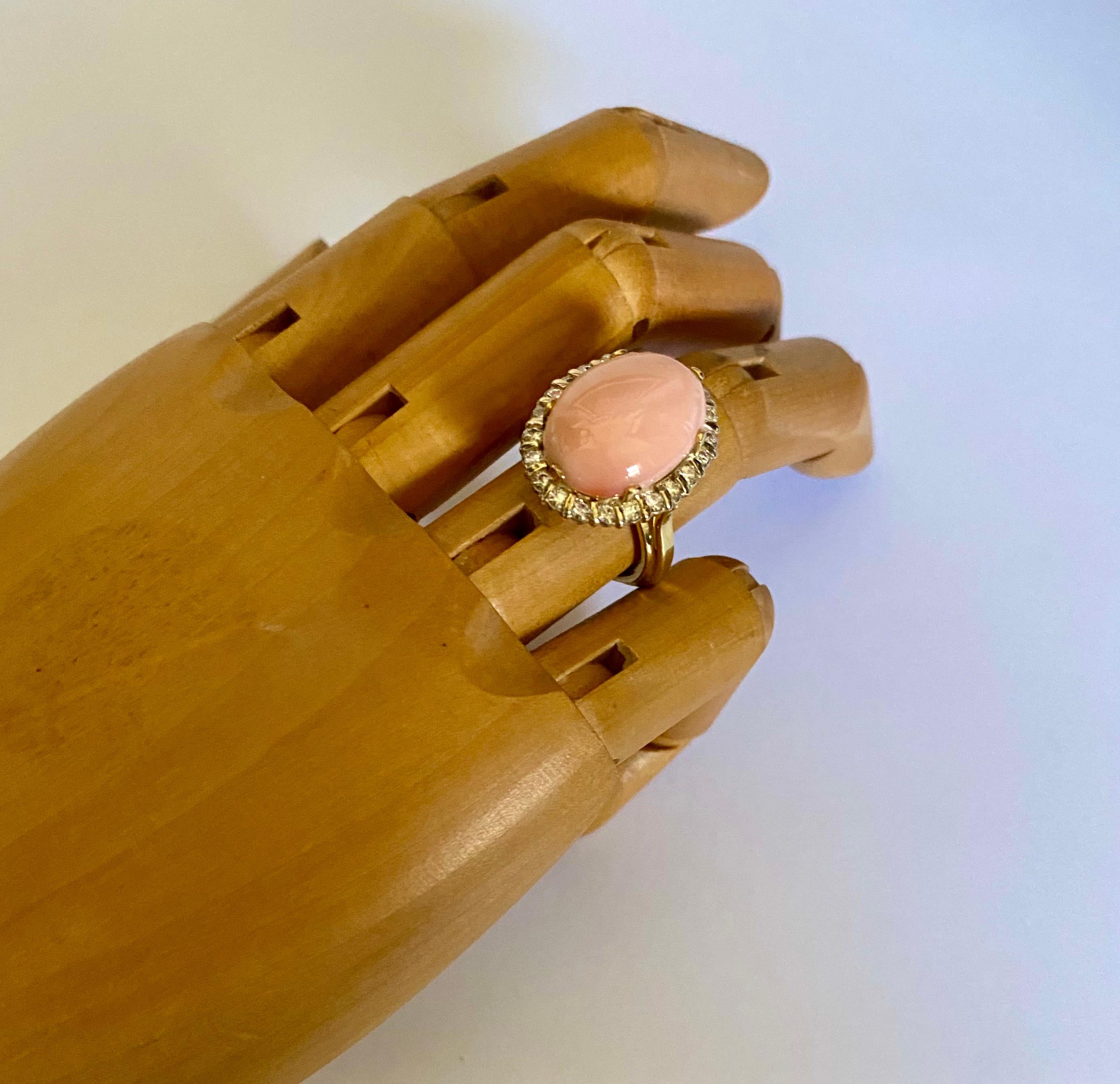 Michael Kneebone Angel Skin Coral White Diamond 18k Gold Cocktail Ring In New Condition For Sale In Austin, TX