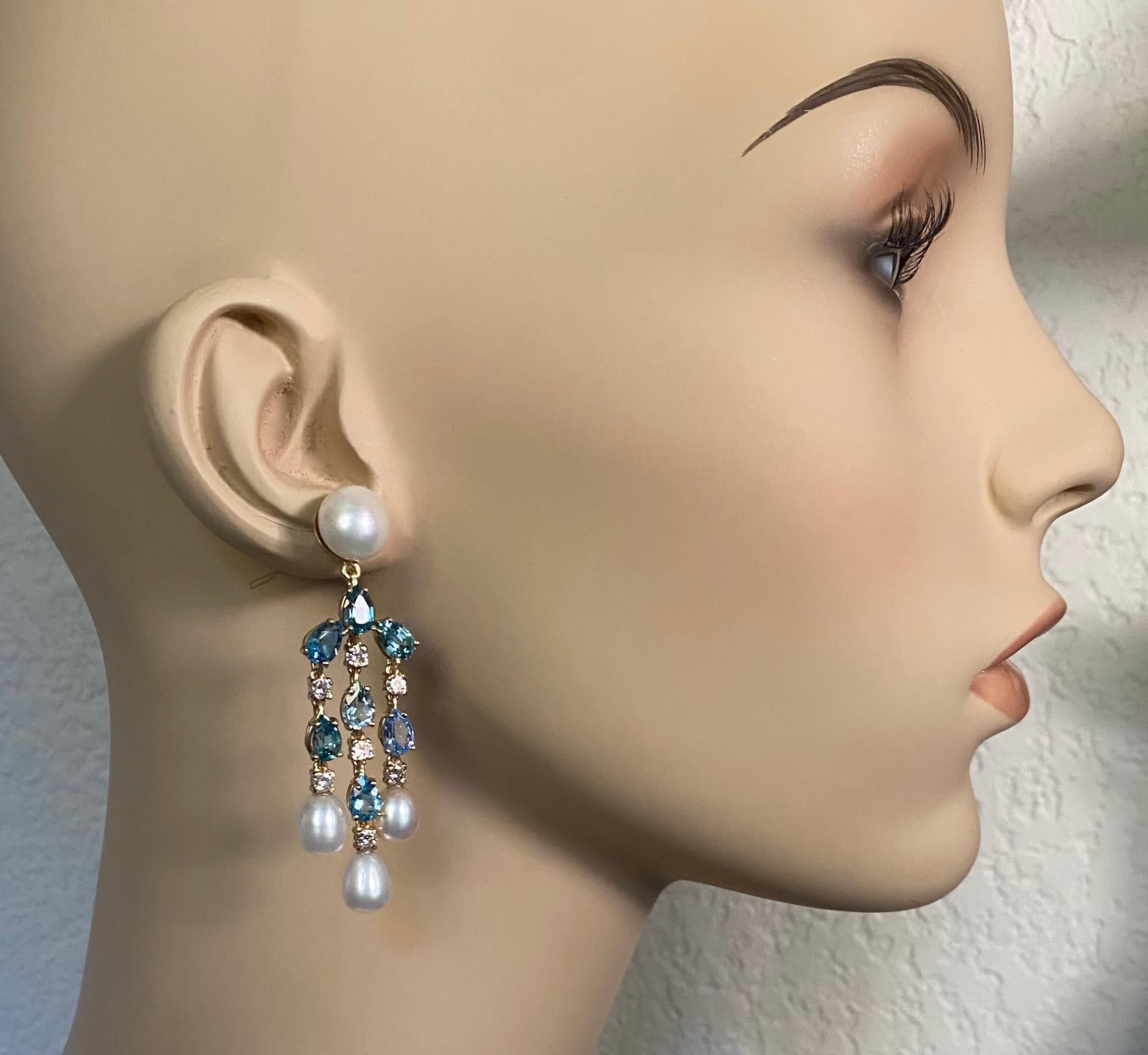 Michael Kneebone Boucles d'oreilles lustre aigue-marine, tanzanite, zircon, diamant et perle en vente 2