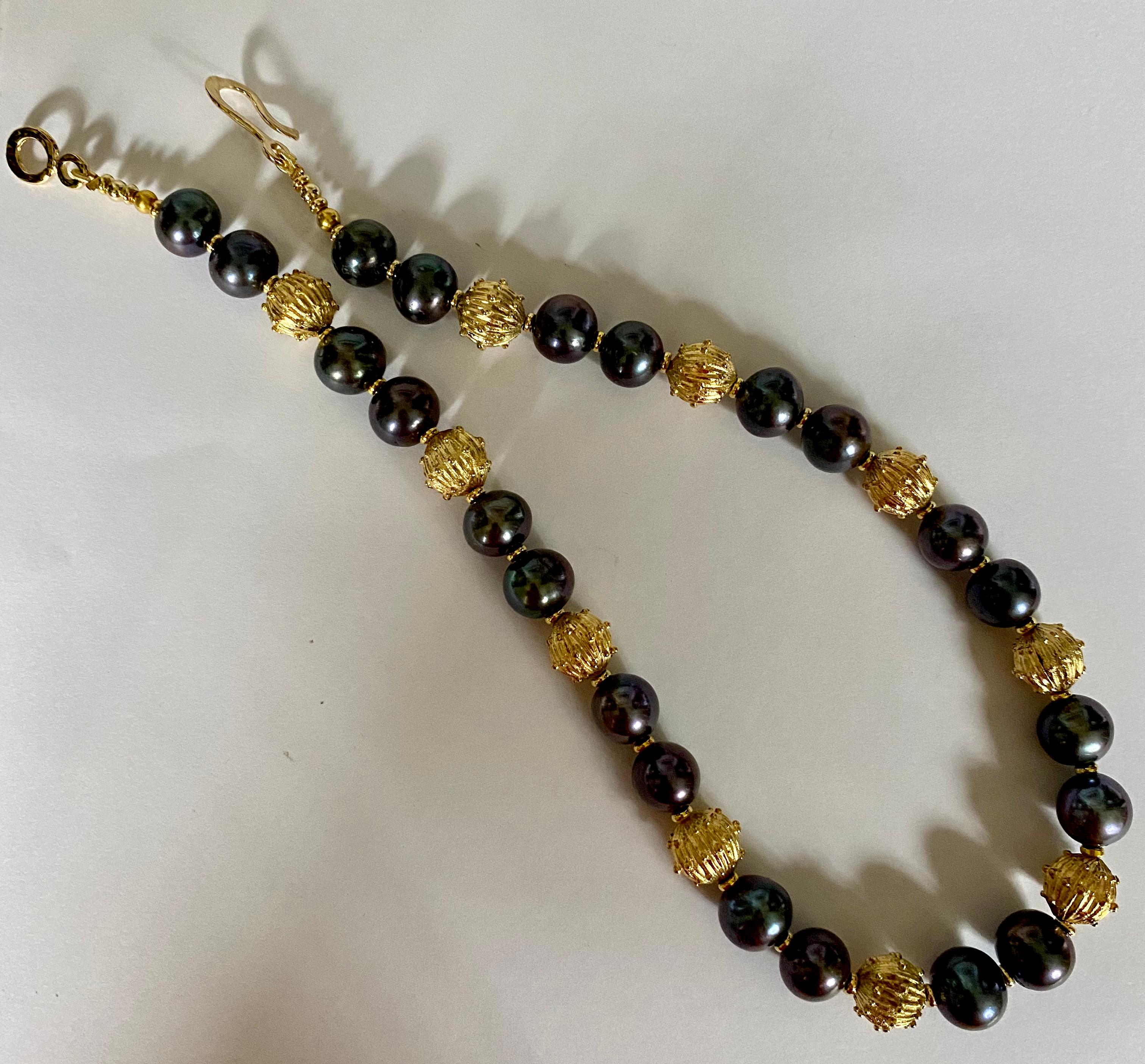 Michael Kneebone Baroque Black Pearl Vermeil Granulated Bead Necklace For Sale 2