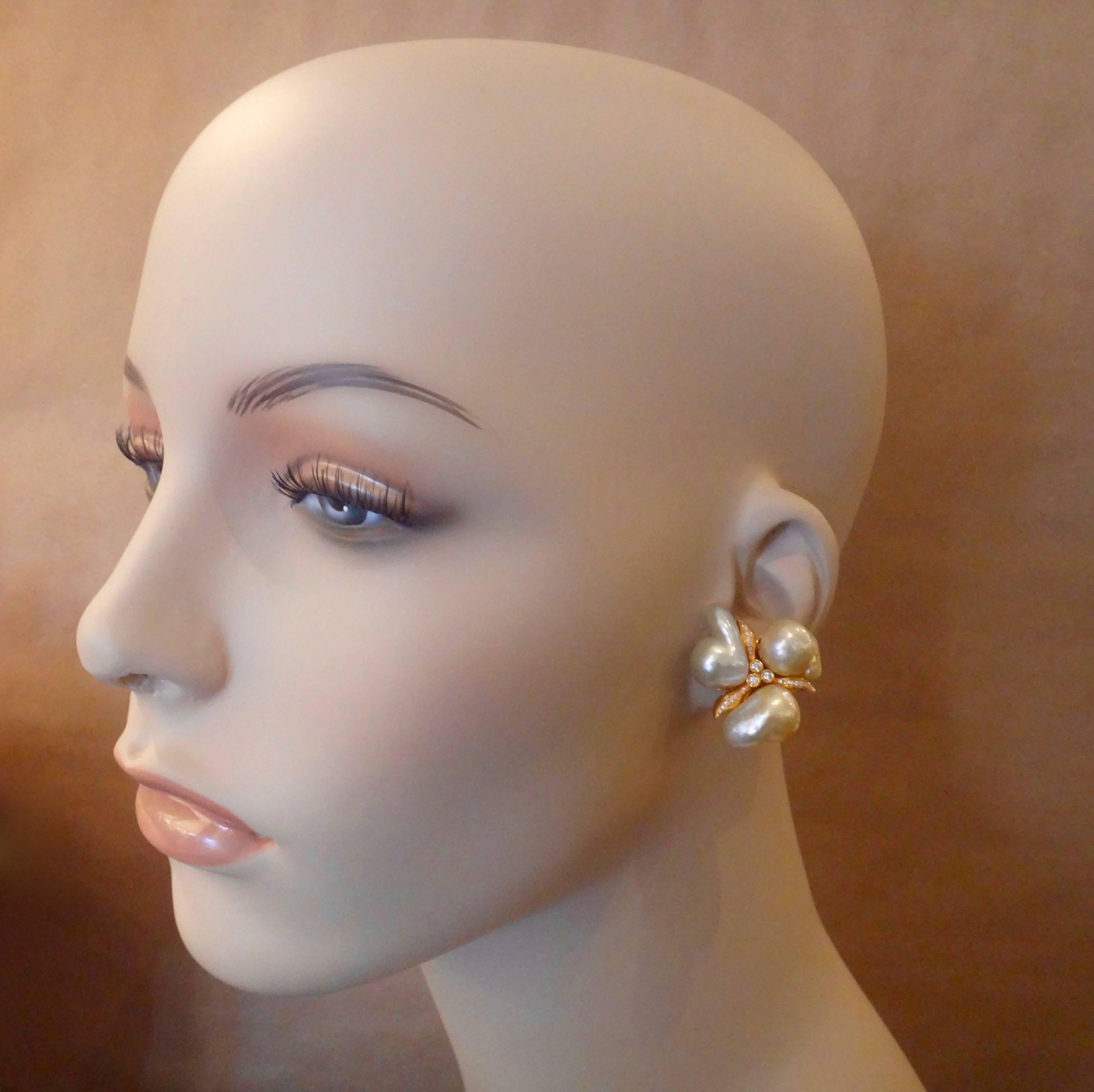 Michael Kneebone Baroque Maluka Pearl Diamond 18K Gold Cluster Earrings In Excellent Condition In Austin, TX