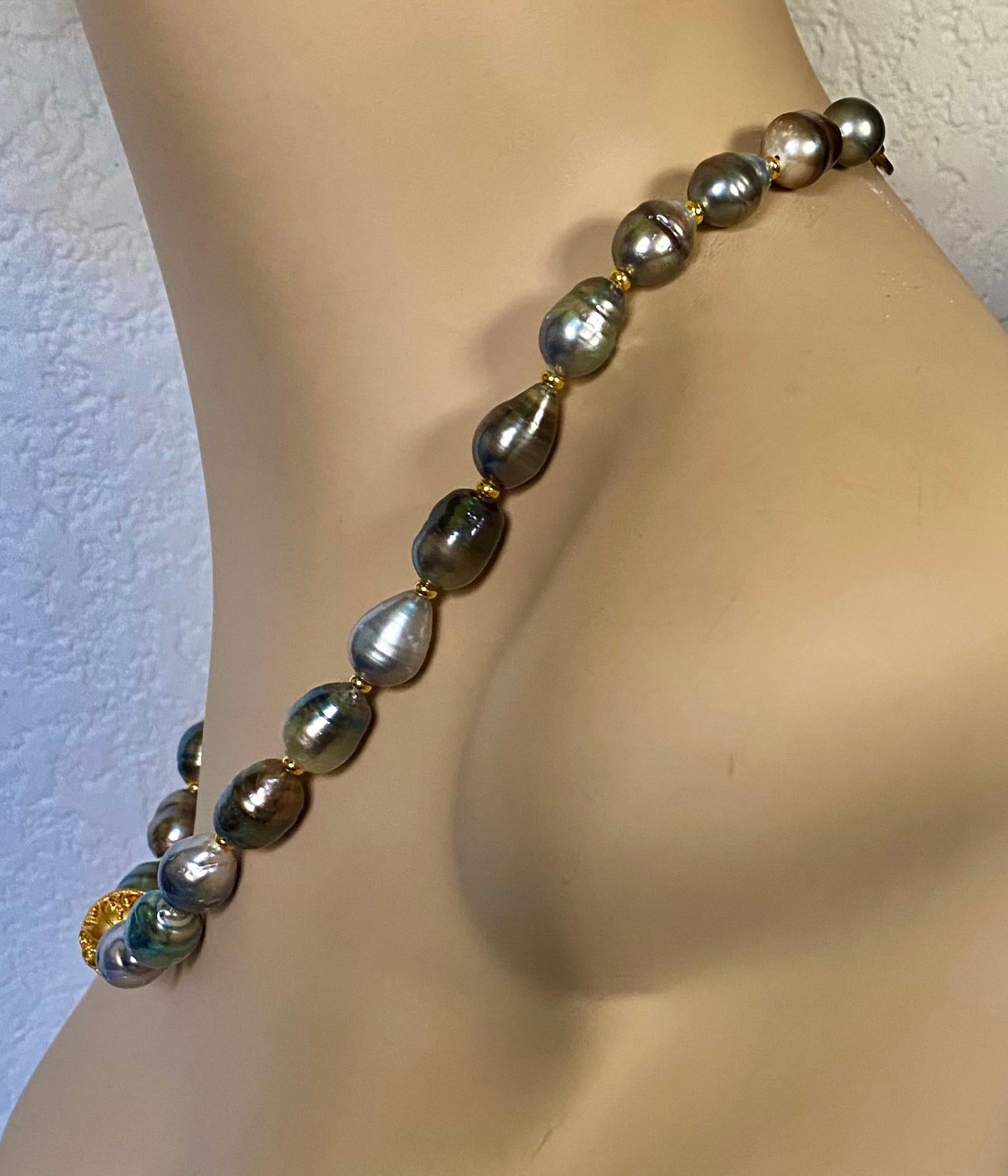 Michael Kneebone Baroque Tahitian Pearl Granulated Bead Necklace For Sale 5
