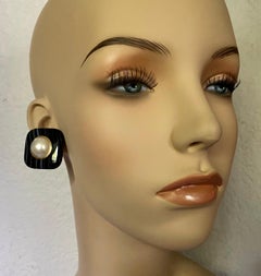Michael Kneebone Black Banded Agate Mobe Pearl Button Earrings