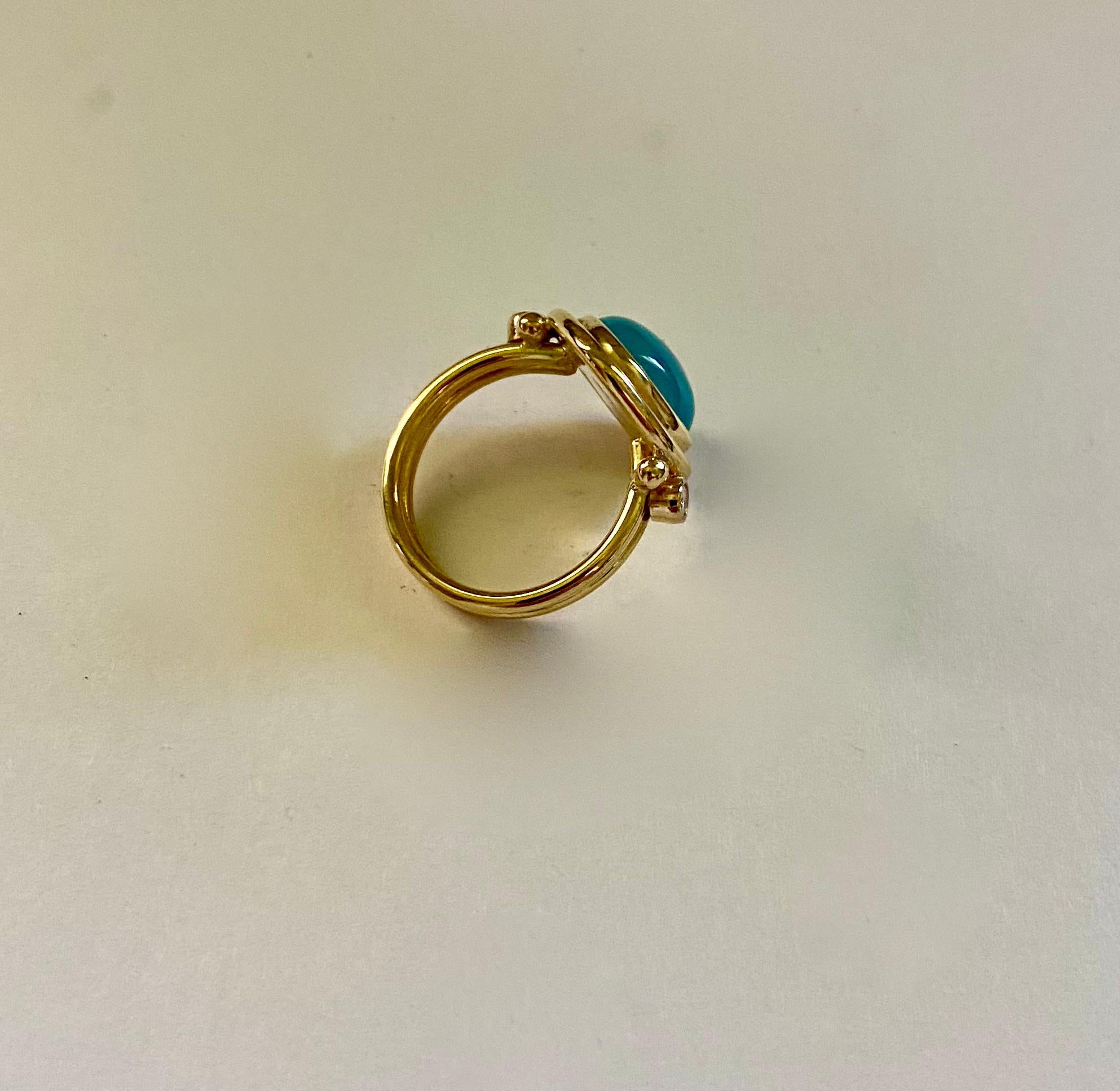 Michael Kneebone Ring aus blauem Chalcedon mit weißem Diamanten im Archaikstil im Angebot 1