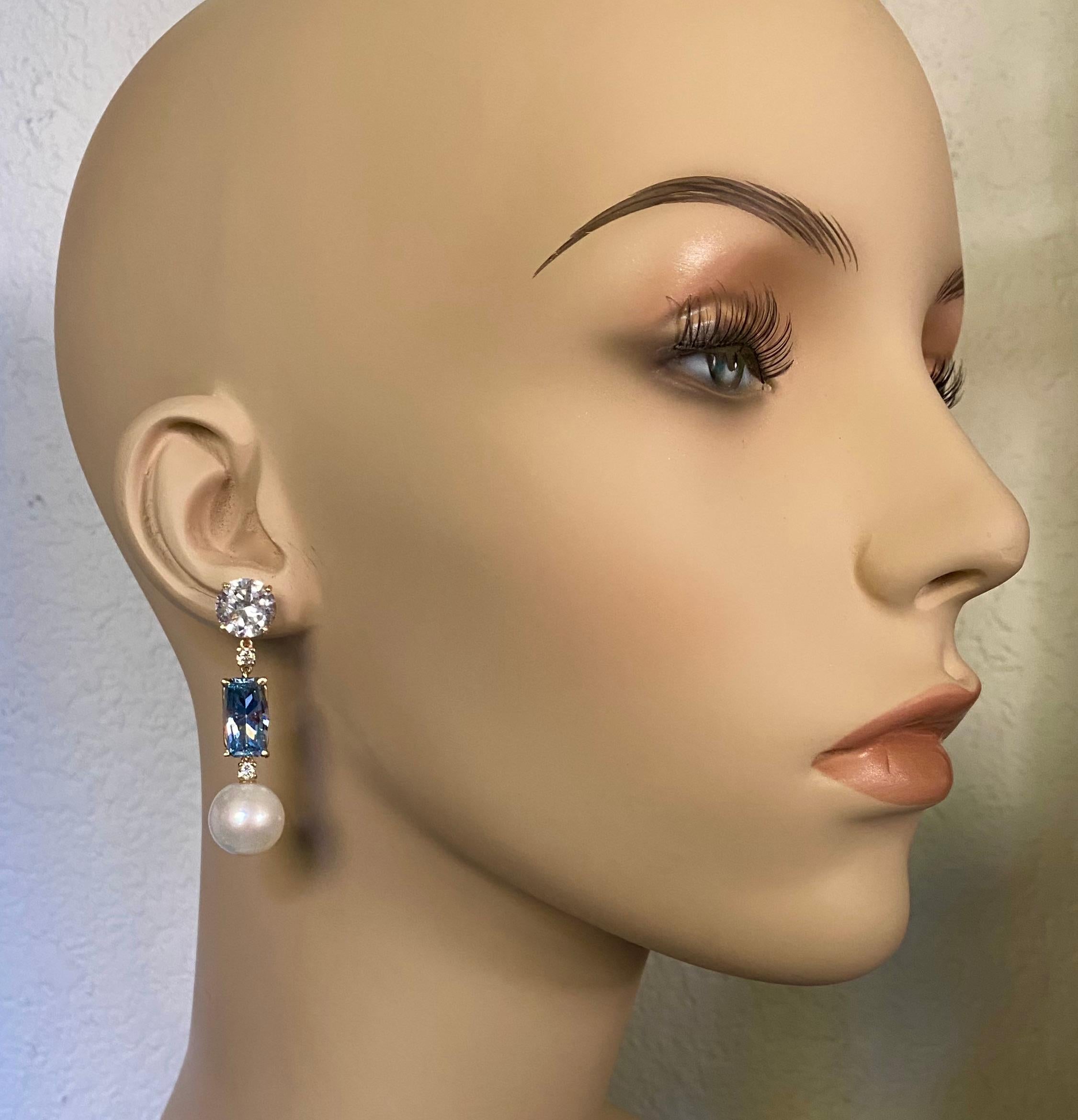 Taglio misto Michael Kneebone Blue Spinel South Seas Pearl Sapphire Diamond Dangle Earrings in vendita