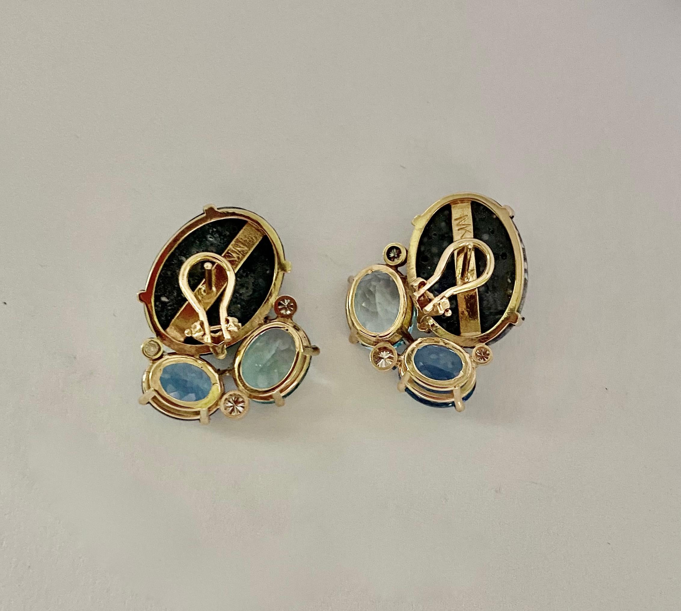 Michael Kneebone Pendientes Racimo Coral Esponja Azul Topacio Azul Diamante en venta 6