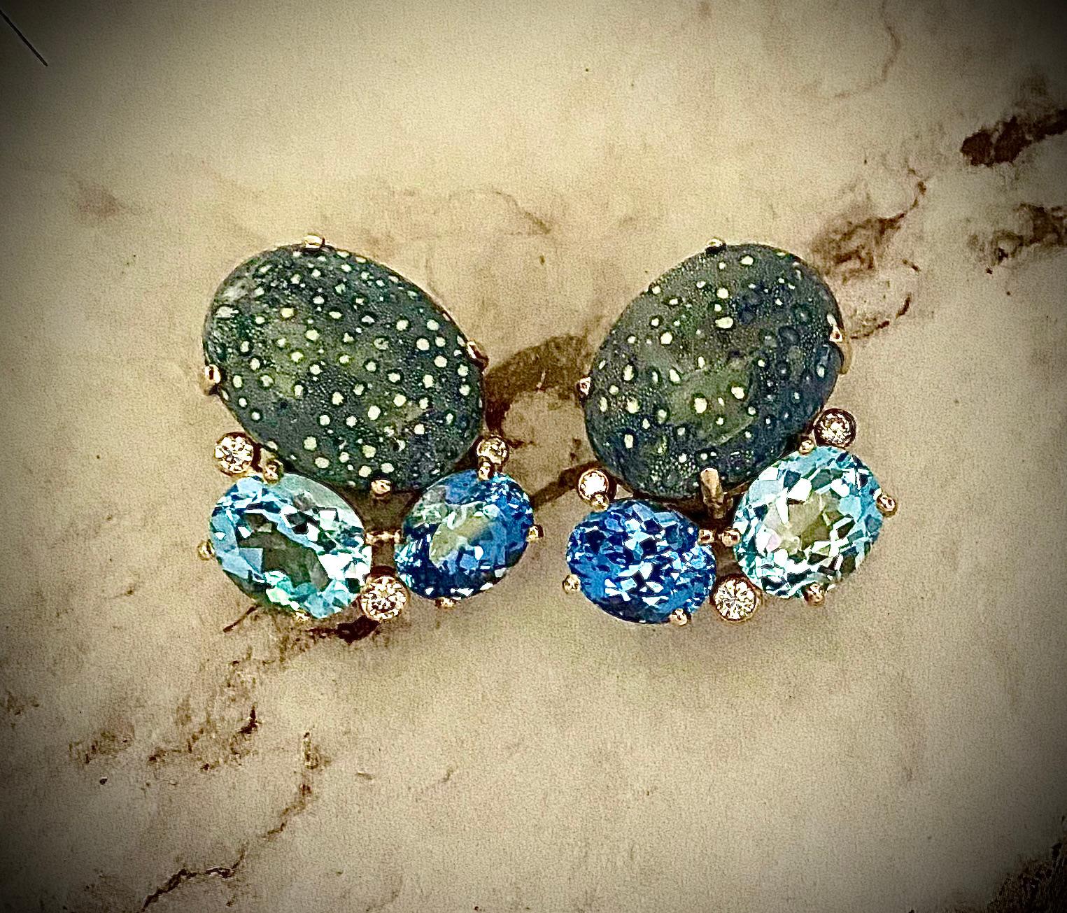 De las mujeres Michael Kneebone Pendientes Racimo Coral Esponja Azul Topacio Azul Diamante en venta
