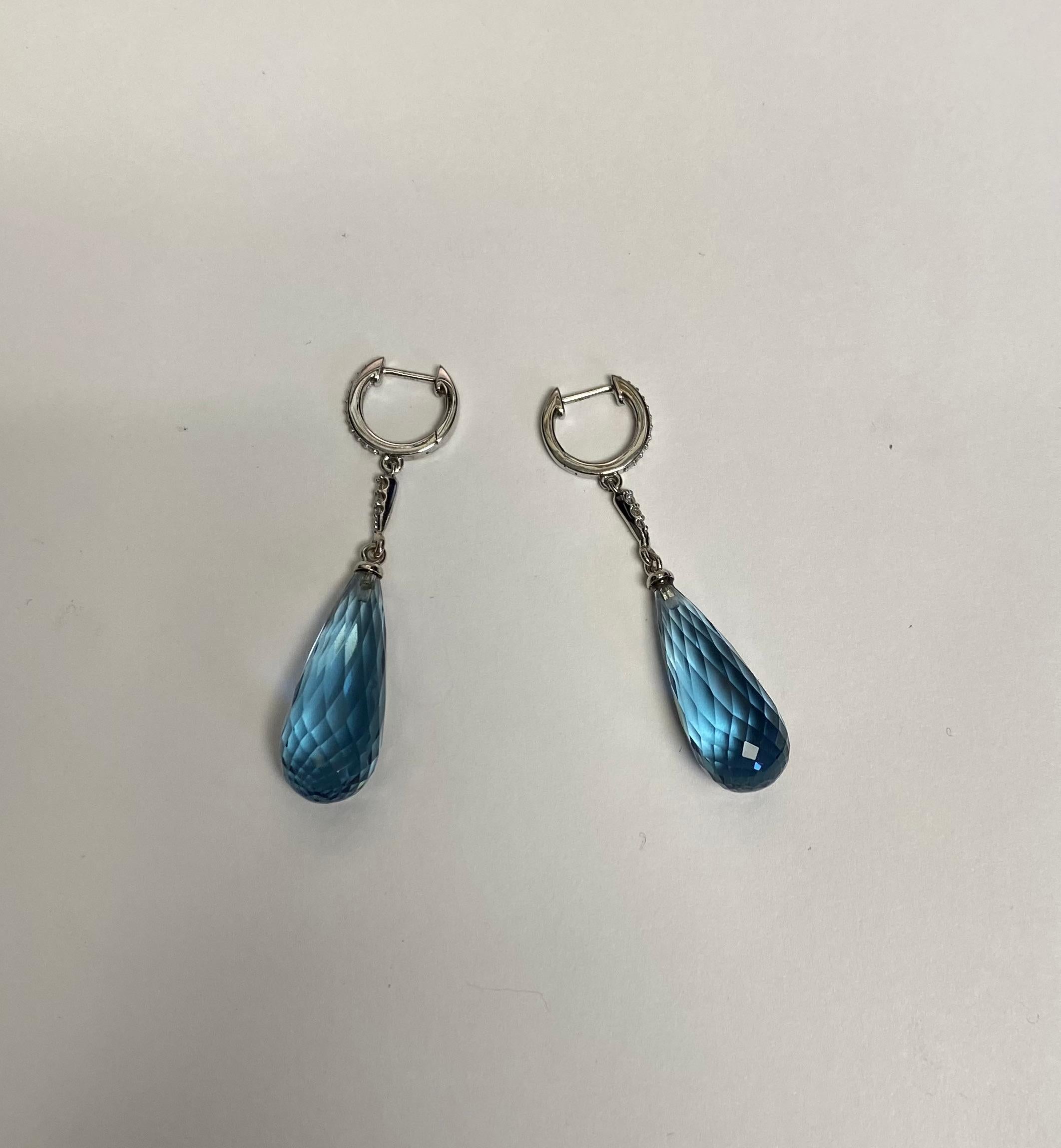 Michael Kneebone Blue Topaz Briolette Pave Diamond Dangle Earrings In New Condition For Sale In Austin, TX