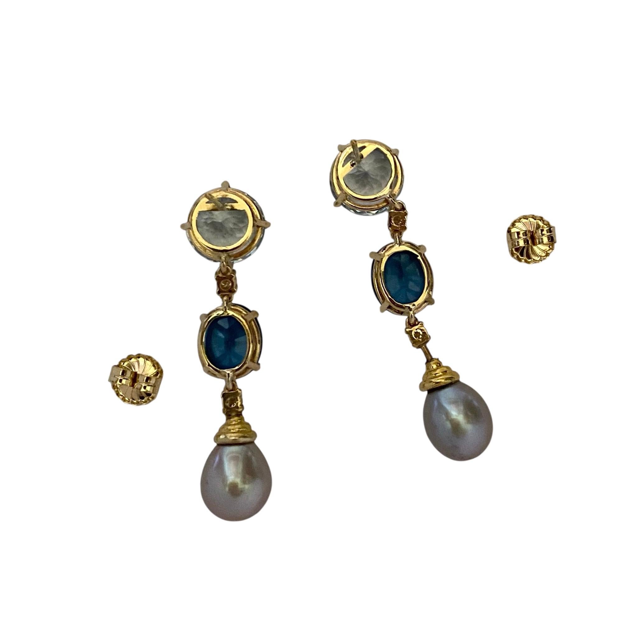 Michael Kneebone - Boucles d'oreilles pendantes en topaze bleue, diamant et perle en vente 4