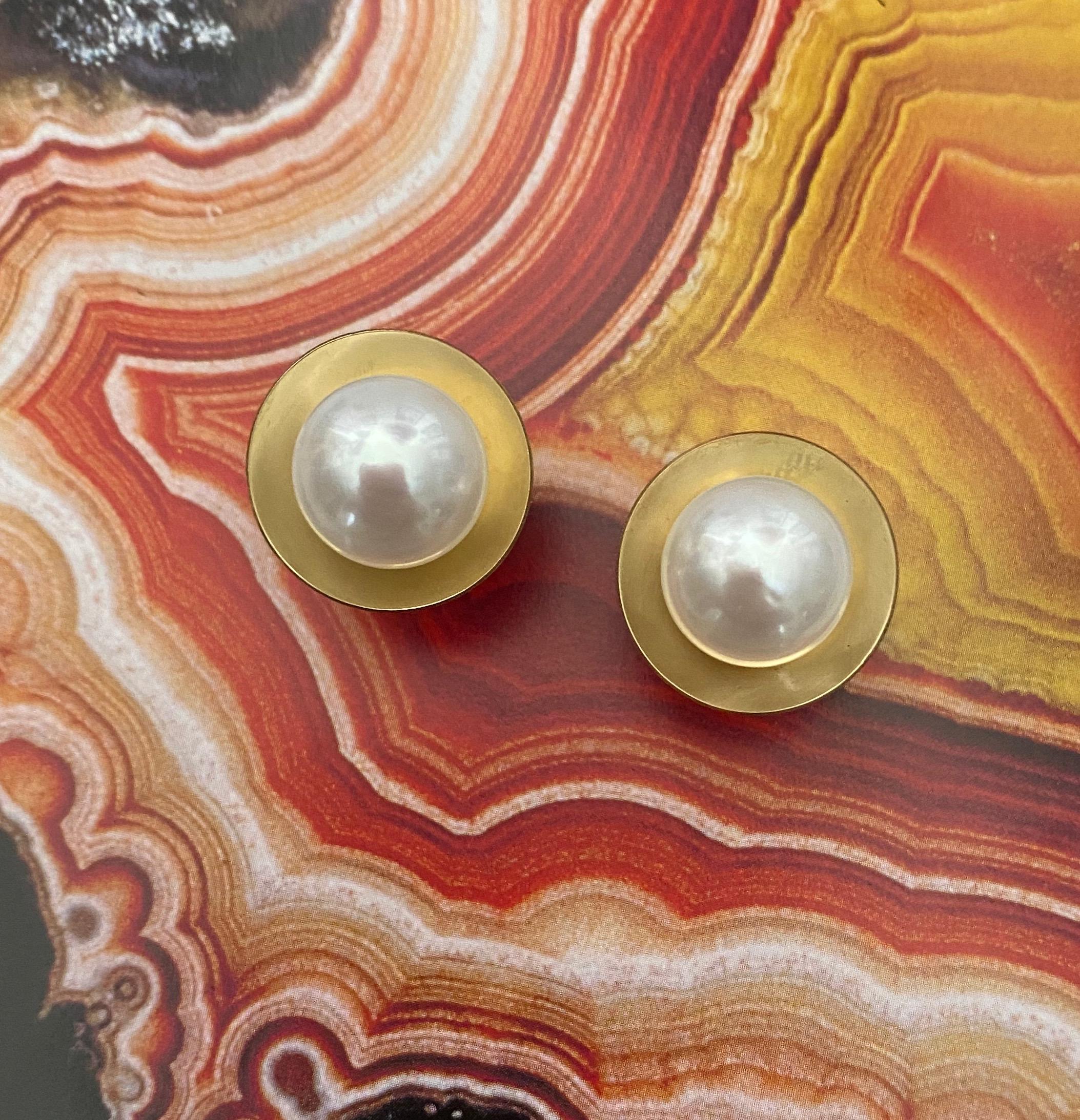 Contemporary Michael Kneebone Button Pearl 18 Karat Yellow Gold Button Earrings