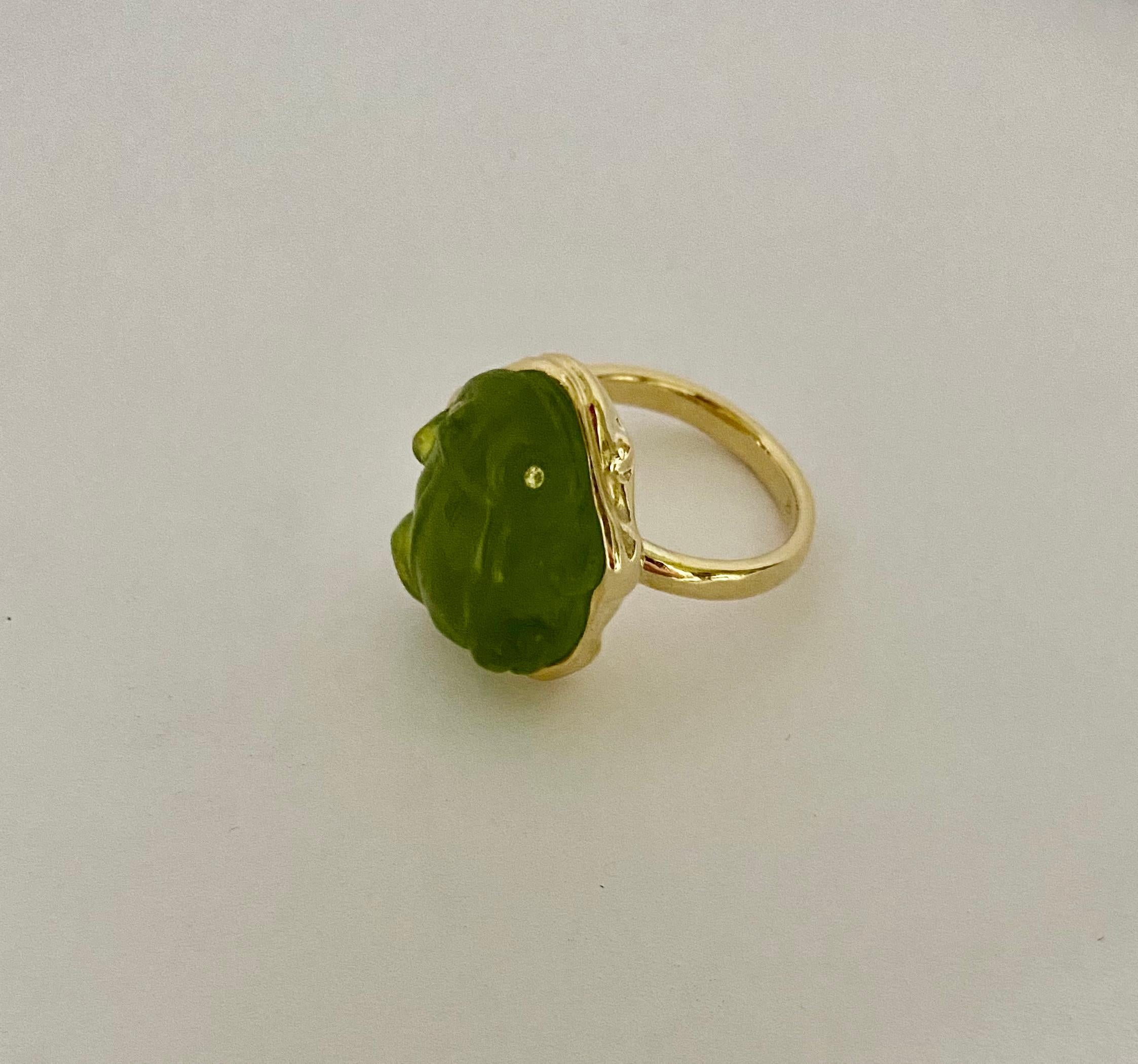 Cabochon Michael Kneebone Carved Green Chalcedony Diamond Frog Ring For Sale