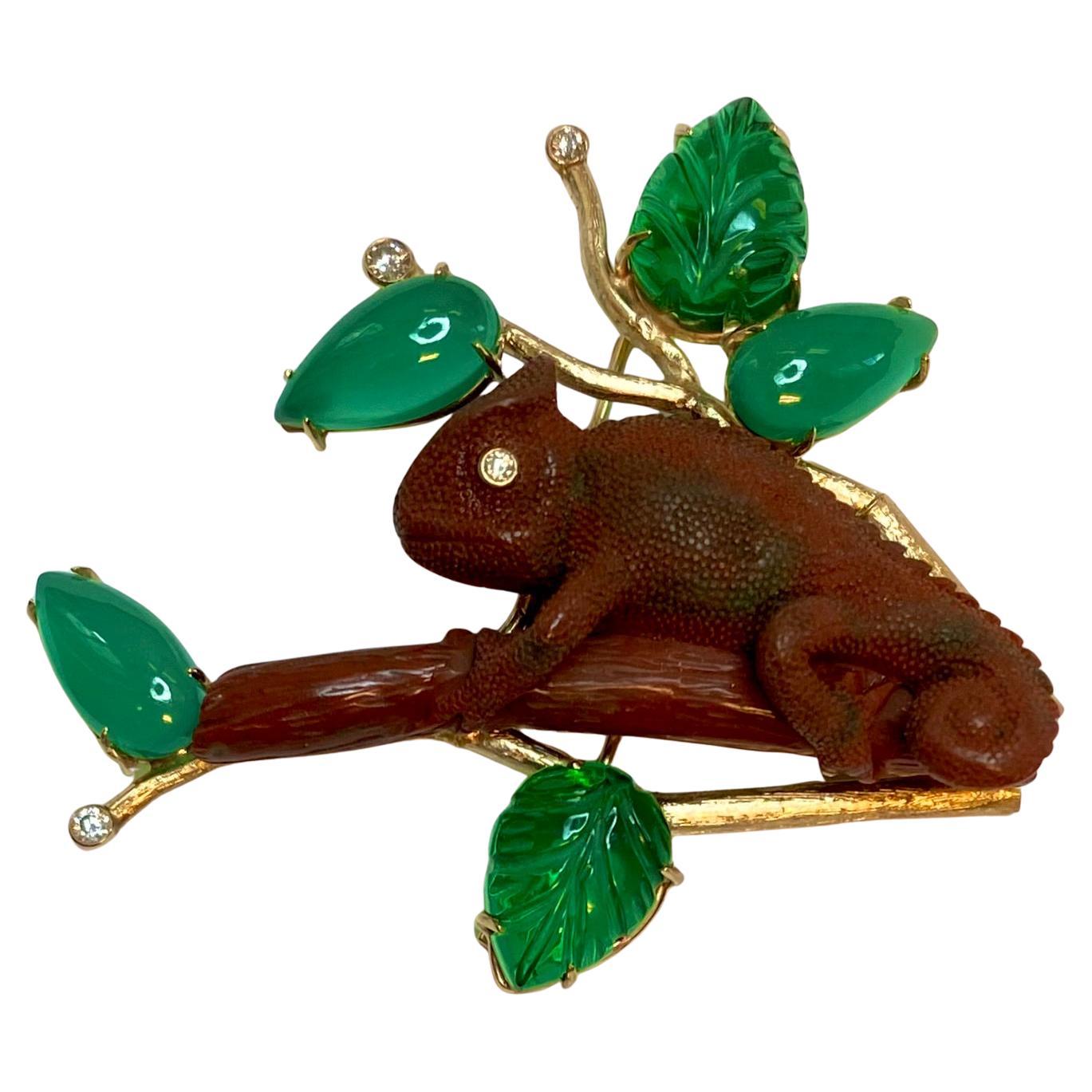 Michael Kneebone Geschnitzter Jaspis Chrysopras Grüner Onyx Diamant Chamäleon Brosche