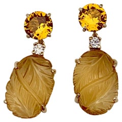 Michael Kneebone Boucles d'oreilles pendantes en citrine, citrine sculptée et diamant blanc