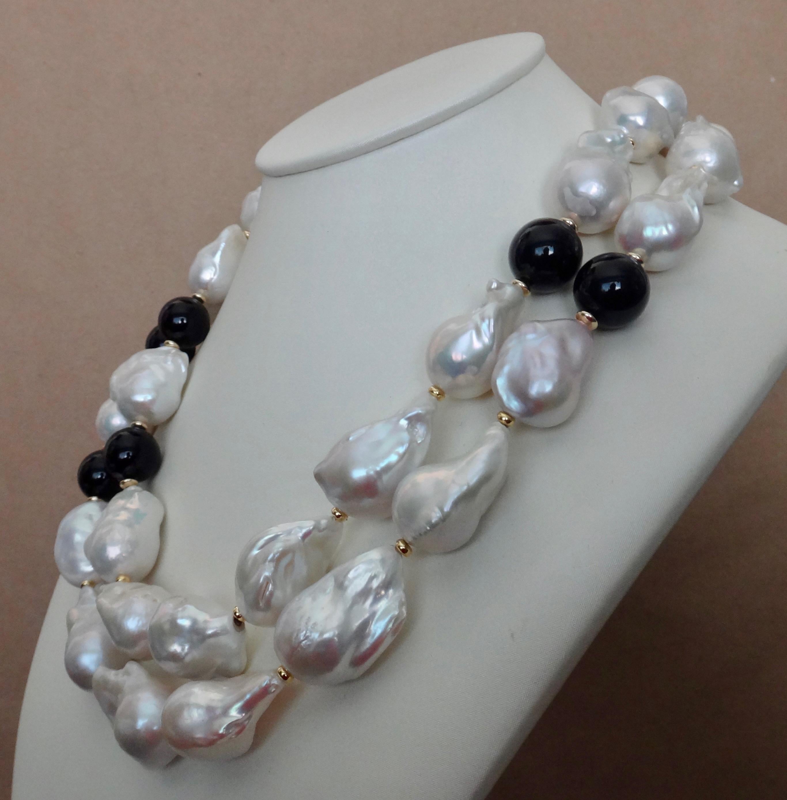 black baroque pearl necklace