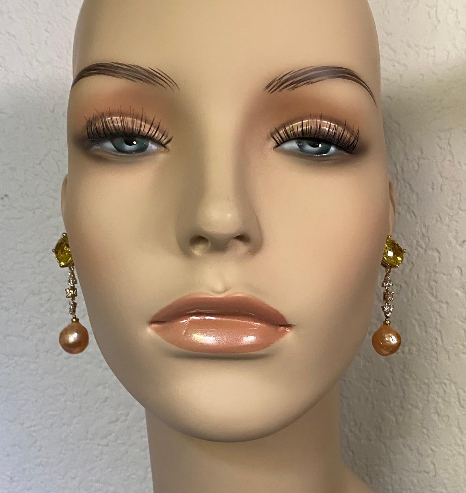 Michael Kneebone Golden Beryl Diamond Diamond Kasumi Pearl Dangle Earrings In New Condition For Sale In Austin, TX