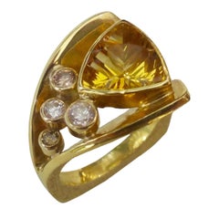 Michael Kneebone Golden Beryl Diamond Flared Shank Cluster Ring