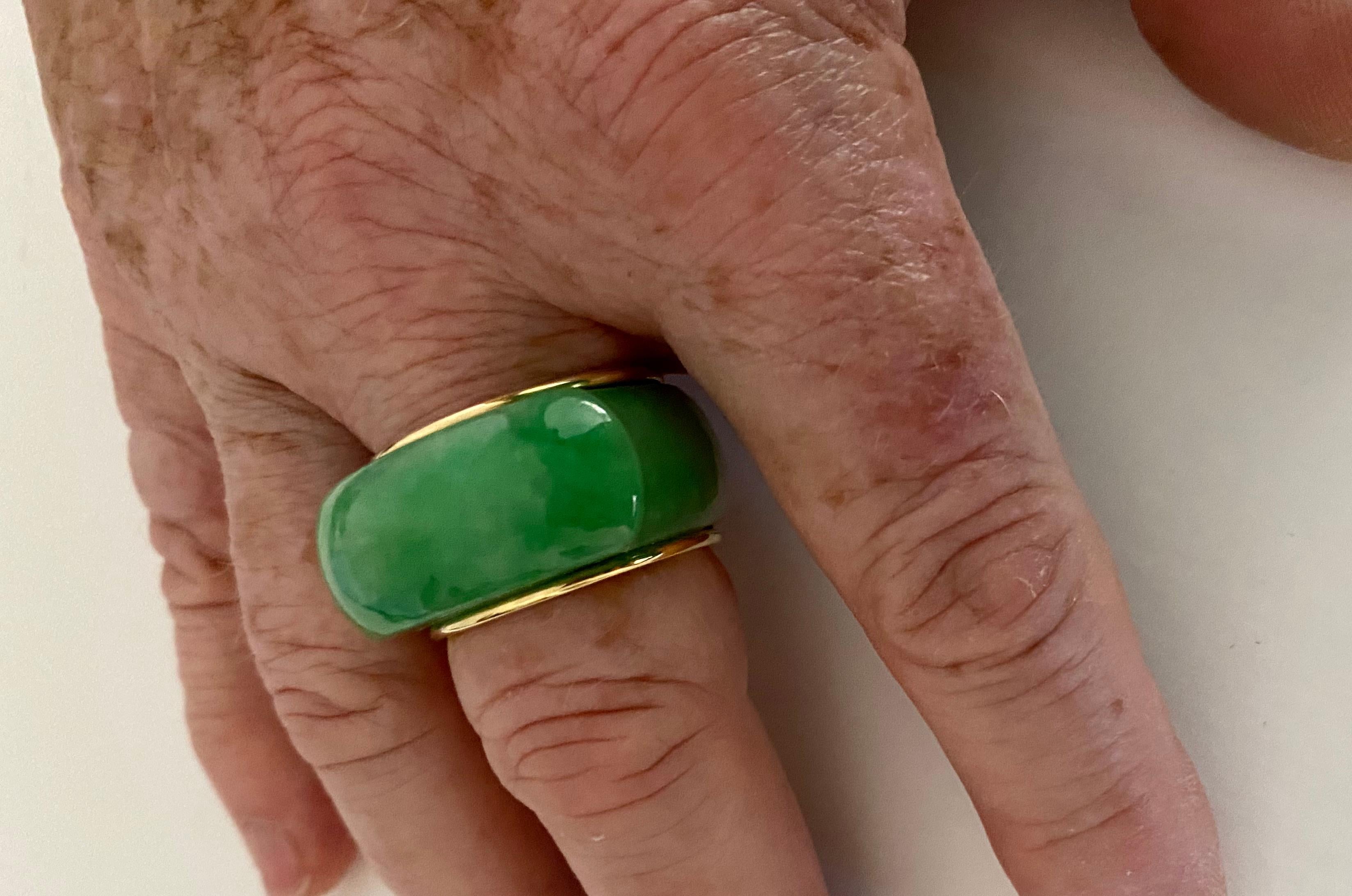 Michael Kneebone Green Burmese Jadeite 18k Yellow Gold Saddle Ring 6